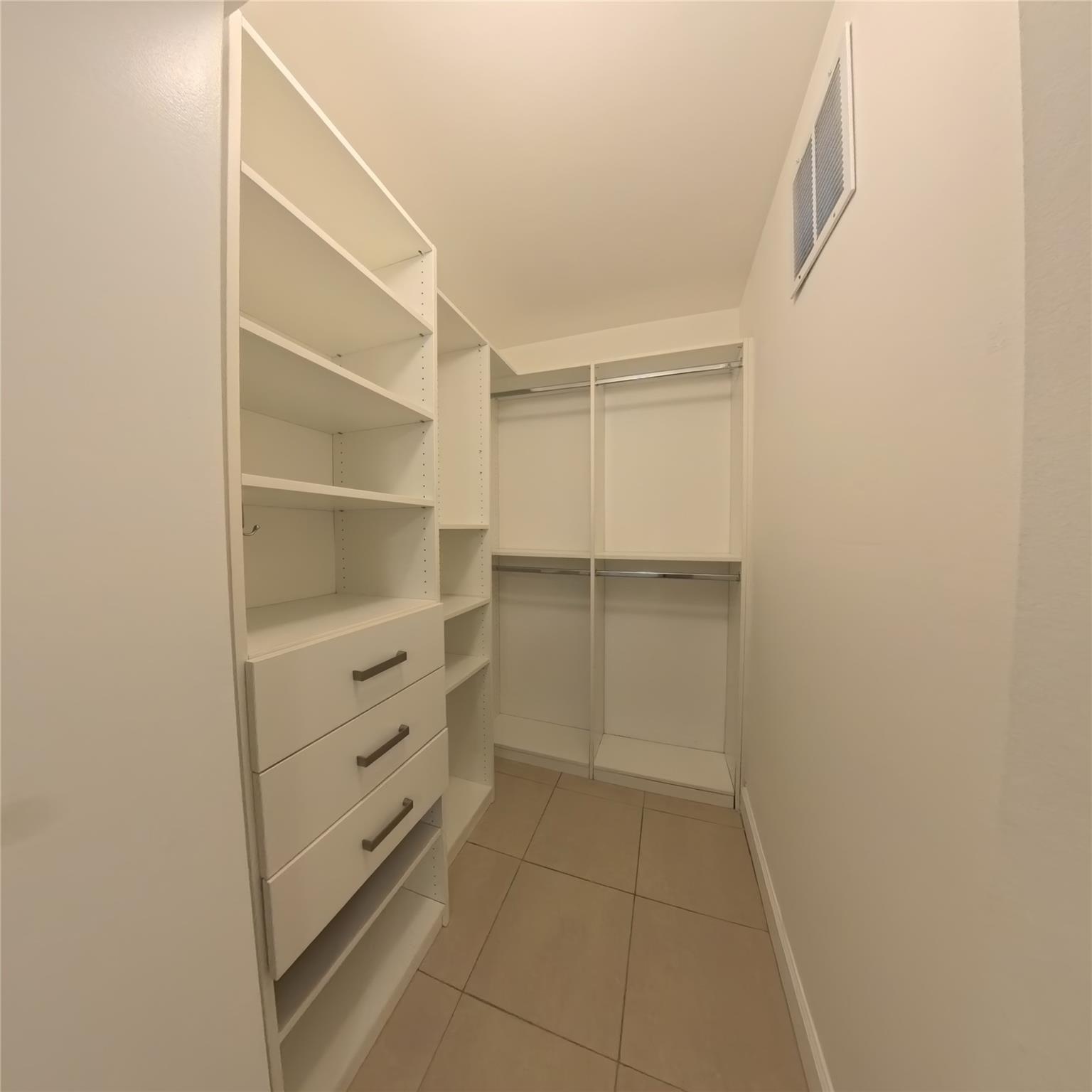 Visconti Condo - Residential Lease