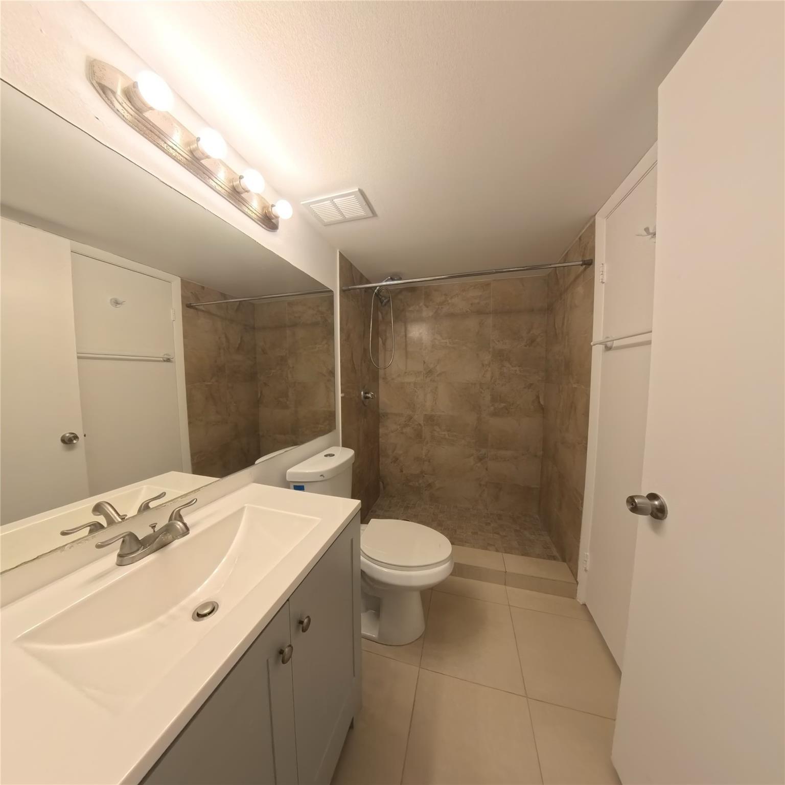 Visconti Condo - Residential Lease