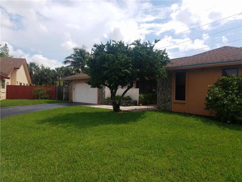 Marcano Estates 87-8 B - Residential