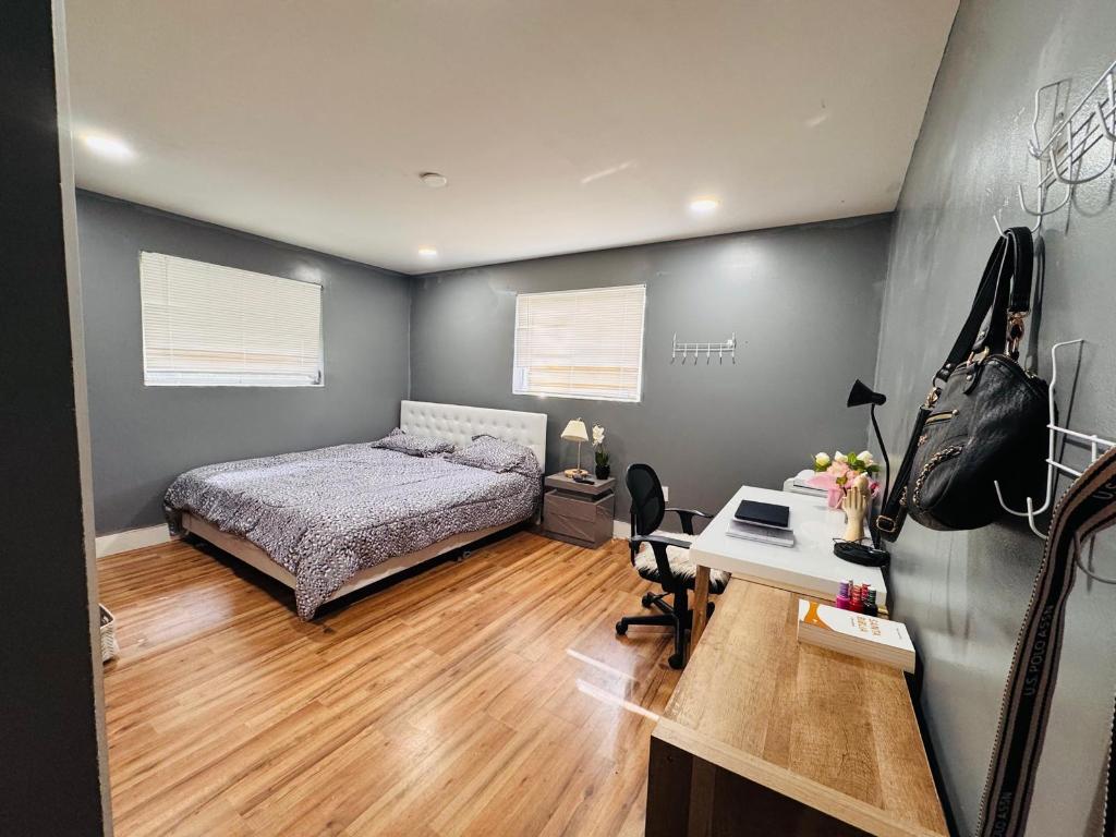 214 Westwood Circle E