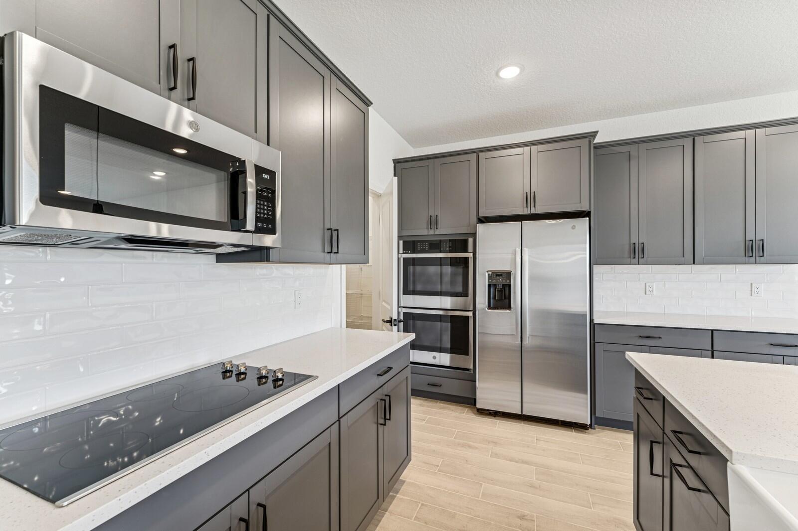 SALERNO RESERVE AT SHOWCA - Residential