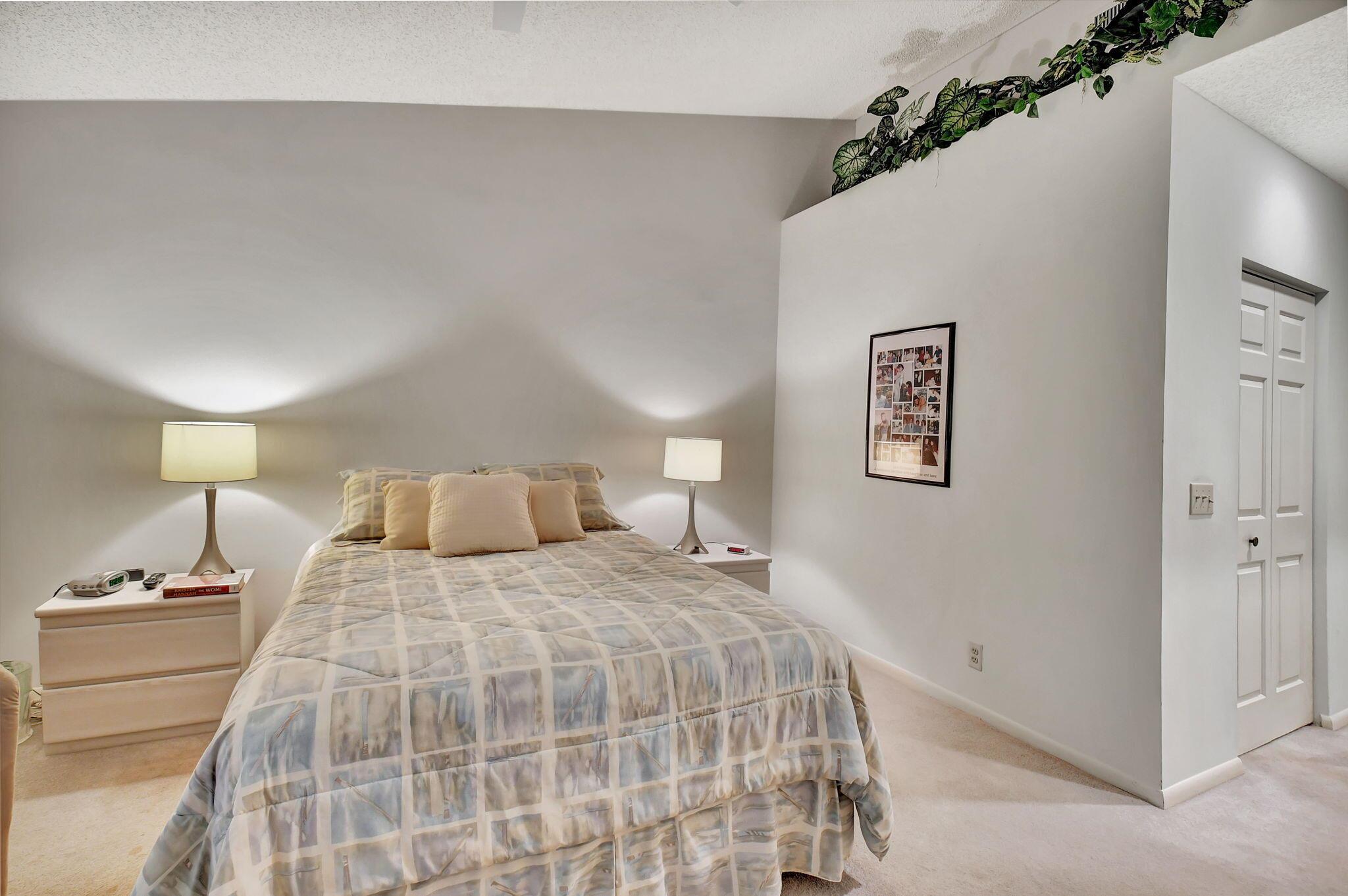 LEXINGTON CLUB 3 - Residential