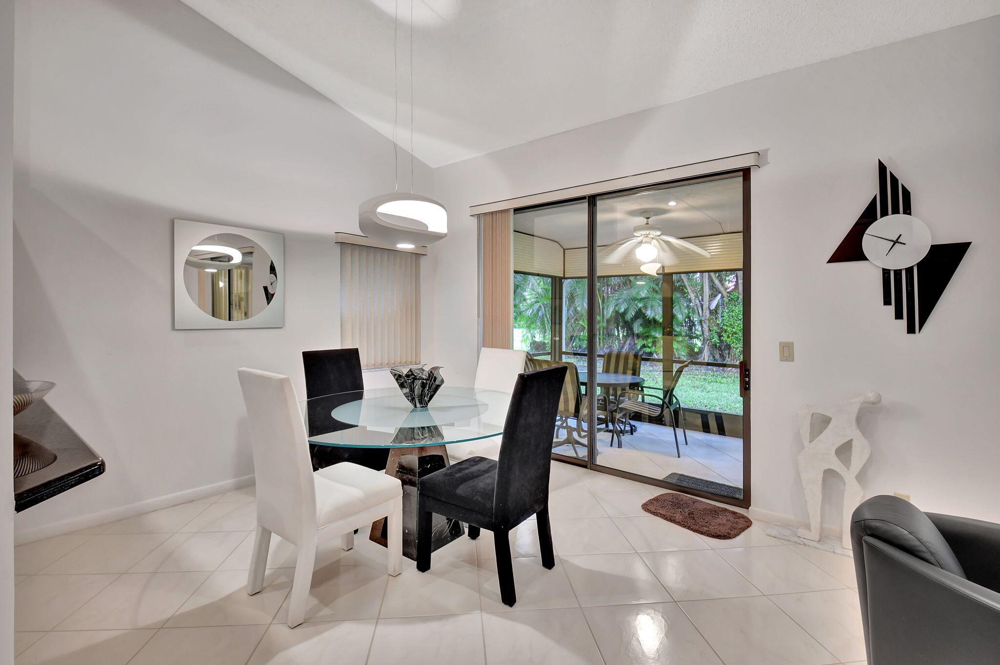 LEXINGTON CLUB 3 - Residential