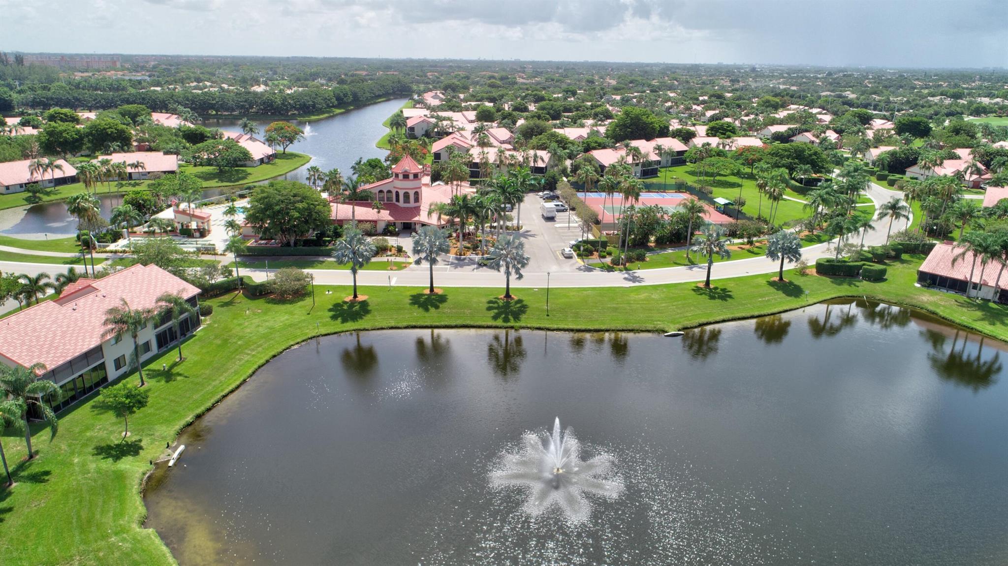 LEXINGTON CLUB 3 - Residential