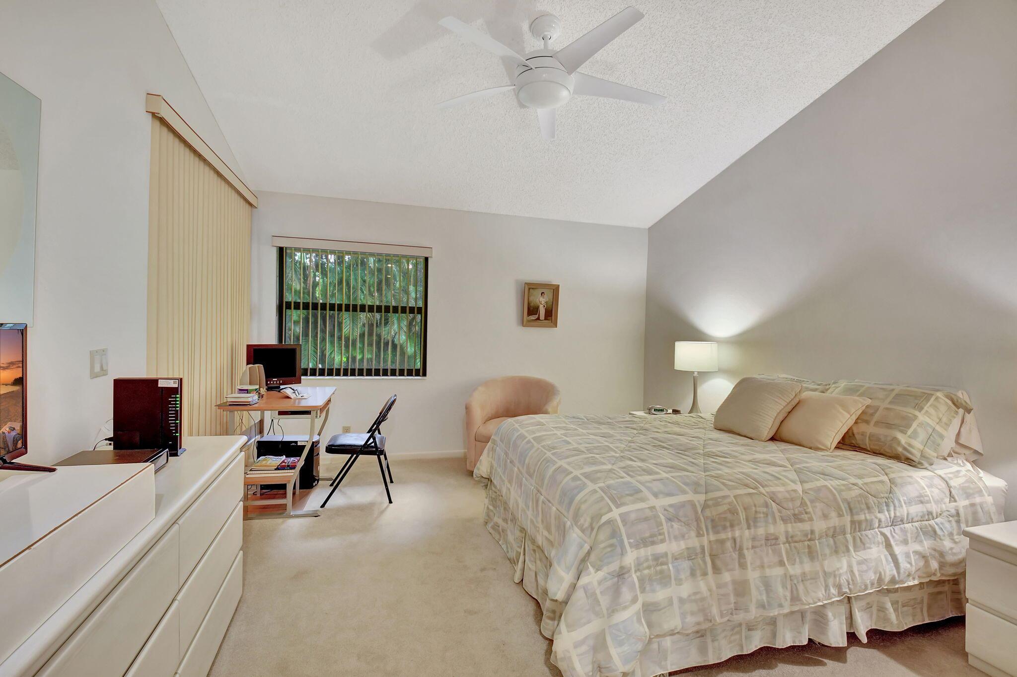 LEXINGTON CLUB 3 - Residential