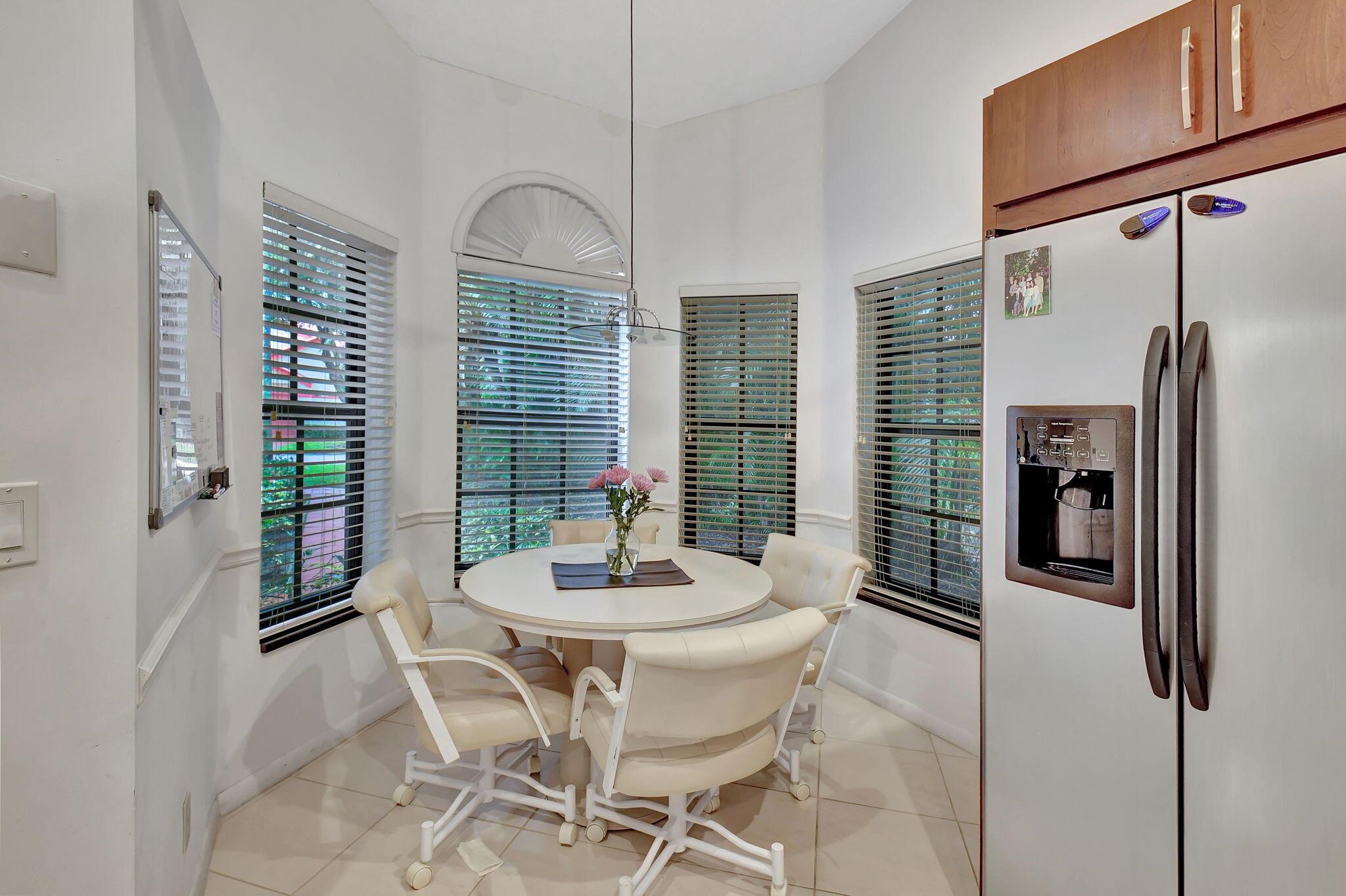 LEXINGTON CLUB 3 - Residential