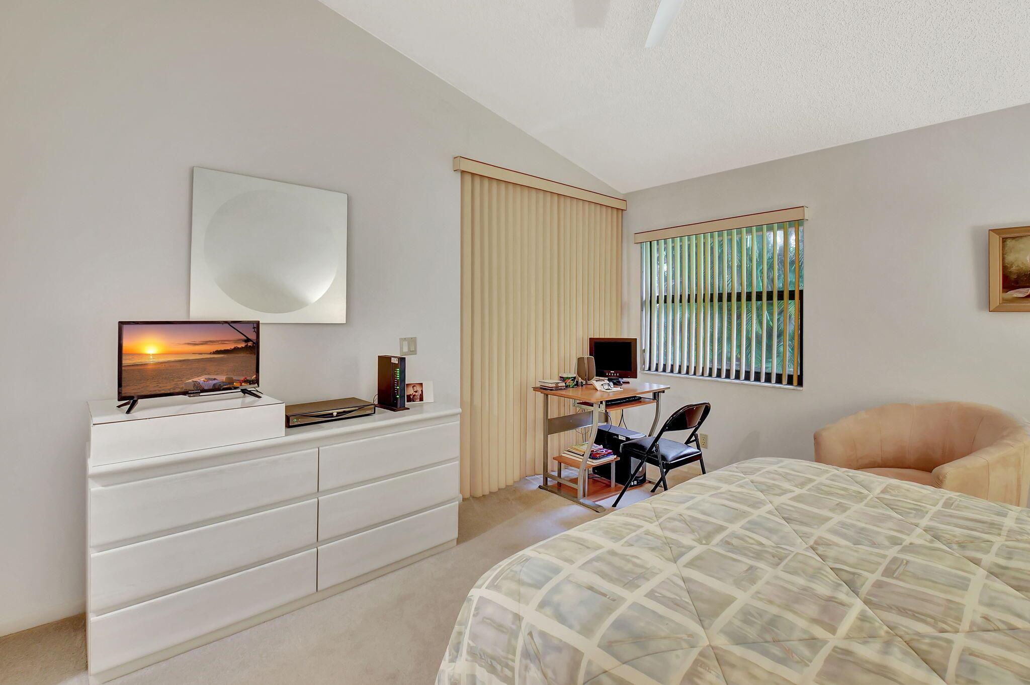LEXINGTON CLUB 3 - Residential