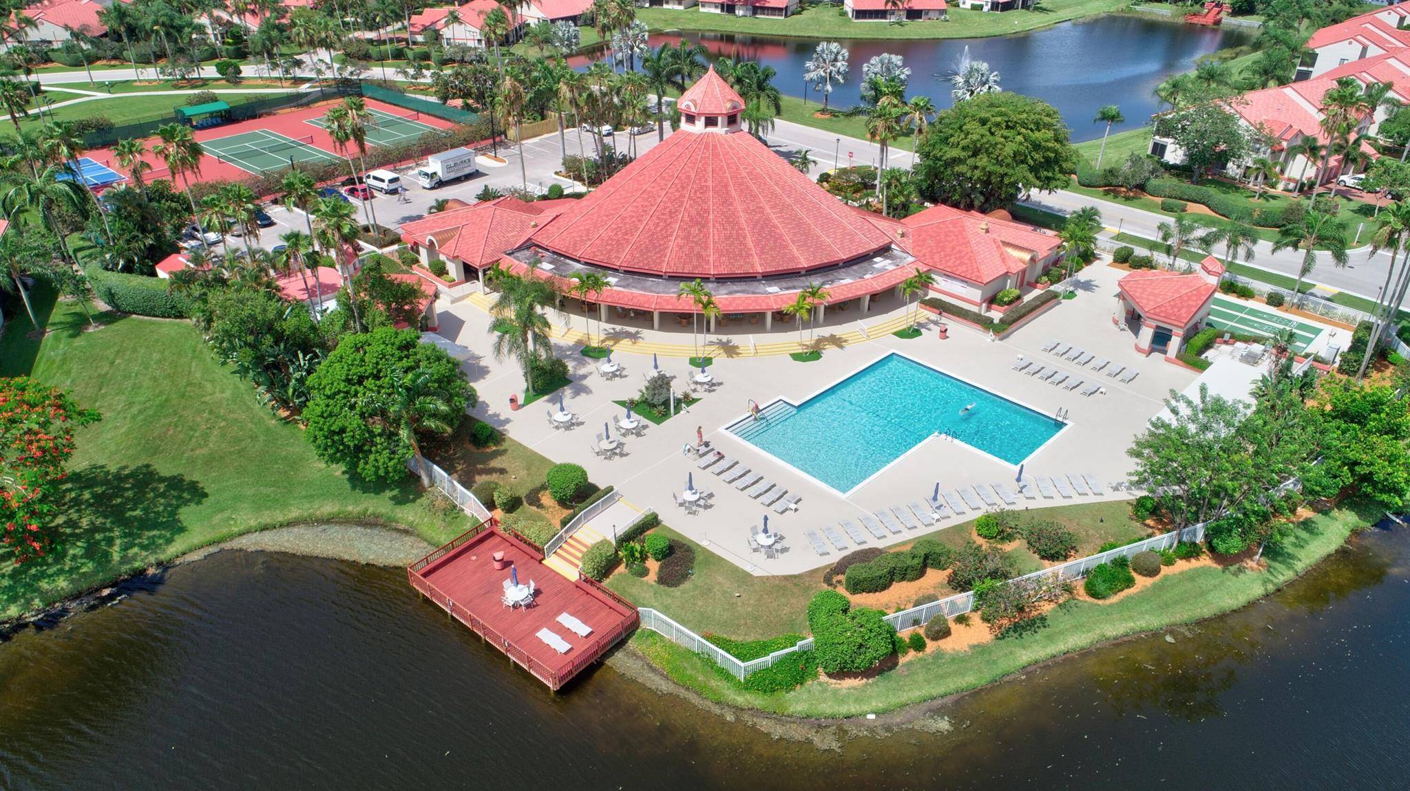 LEXINGTON CLUB 3 - Residential