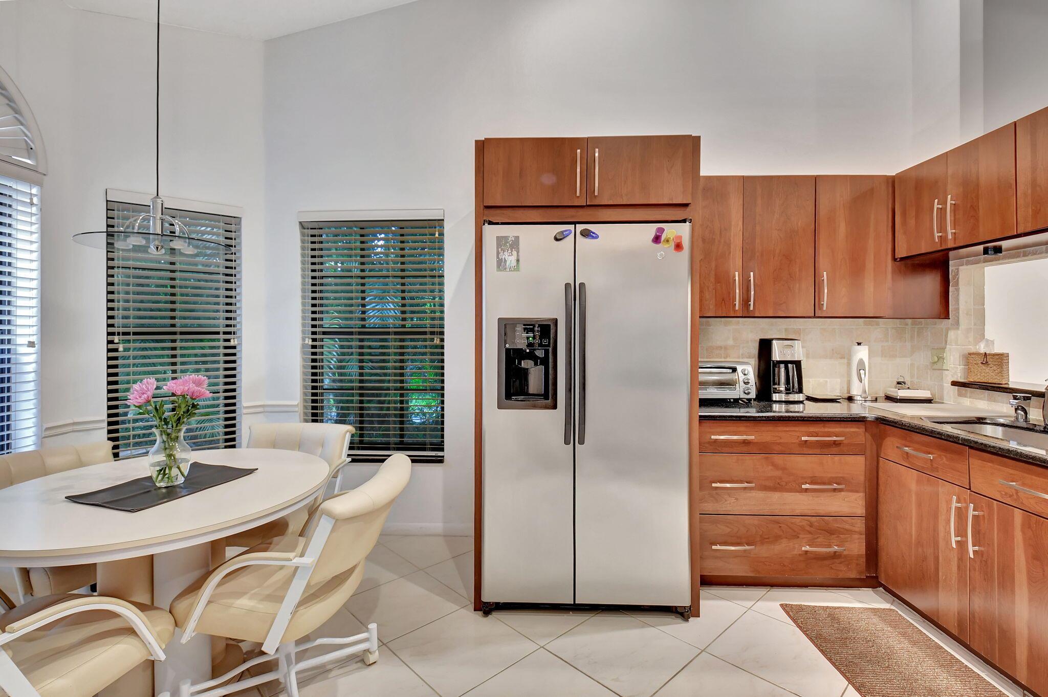 LEXINGTON CLUB 3 - Residential