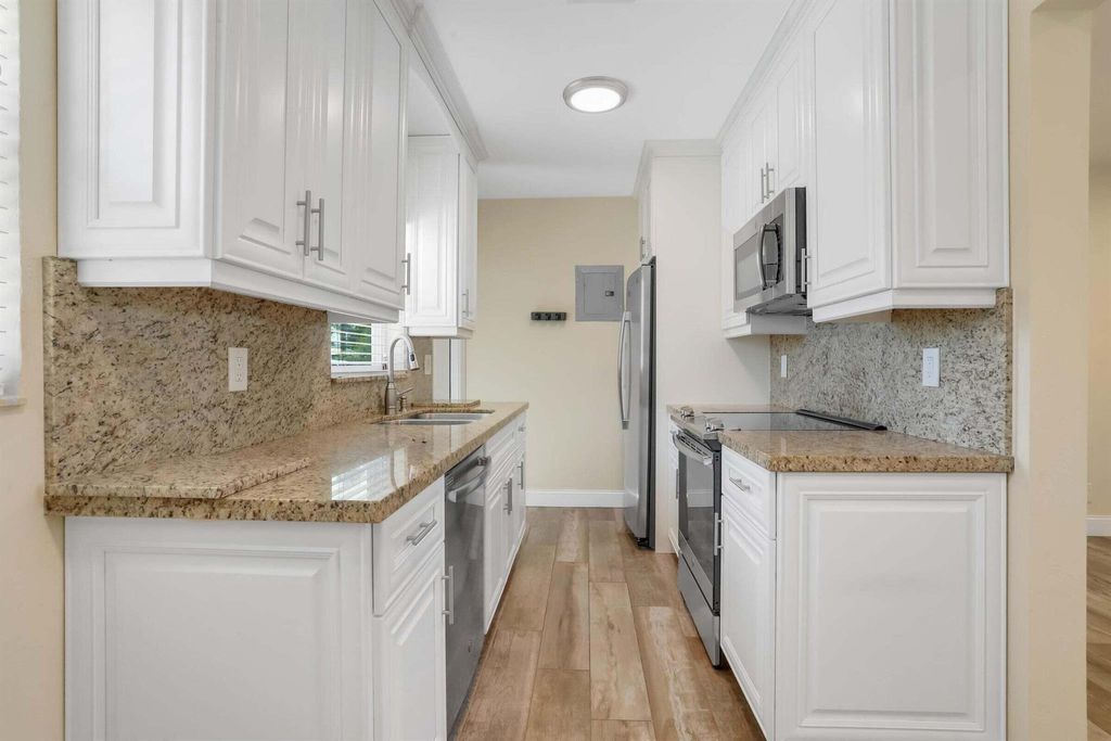 Photo of 214 Lakeview Avenue #3, Lantana, FL 33462 (MLS # R11053412)