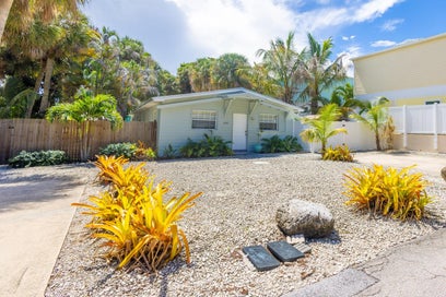 2120-2130 NE Flamingo Terrace Jensen Beach FL 34957