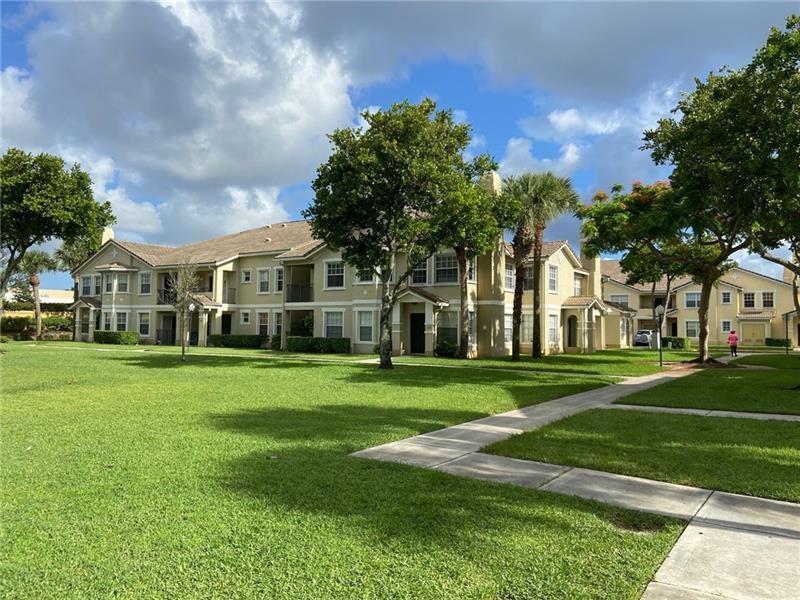 BELMONT AT NORTH LAUDERDA - Residential