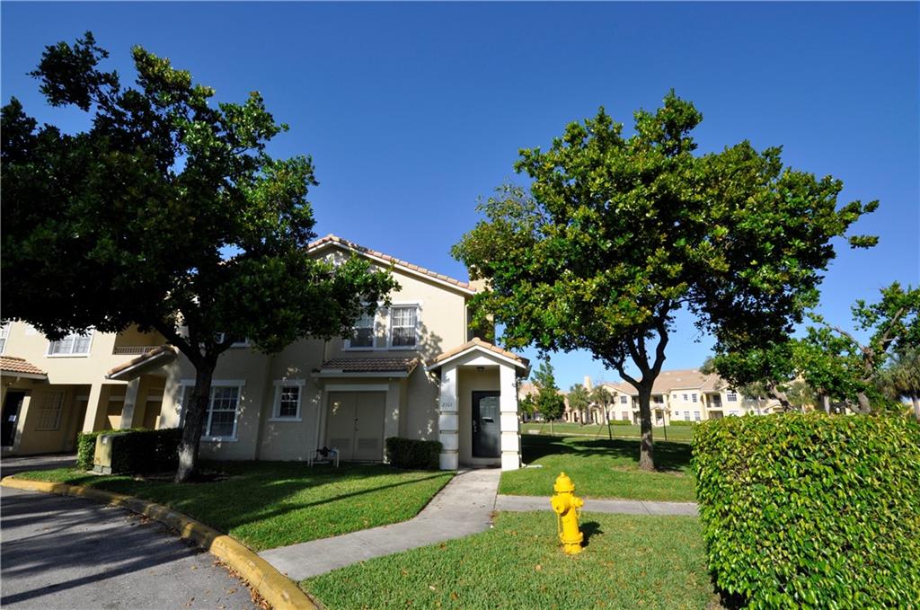 BELMONT AT NORTH LAUDERDA - Residential