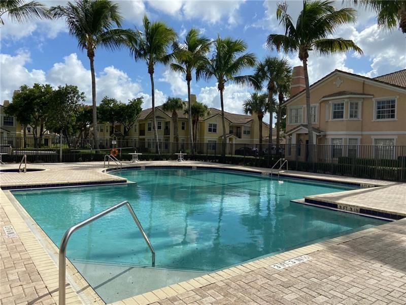 BELMONT AT NORTH LAUDERDA - Residential