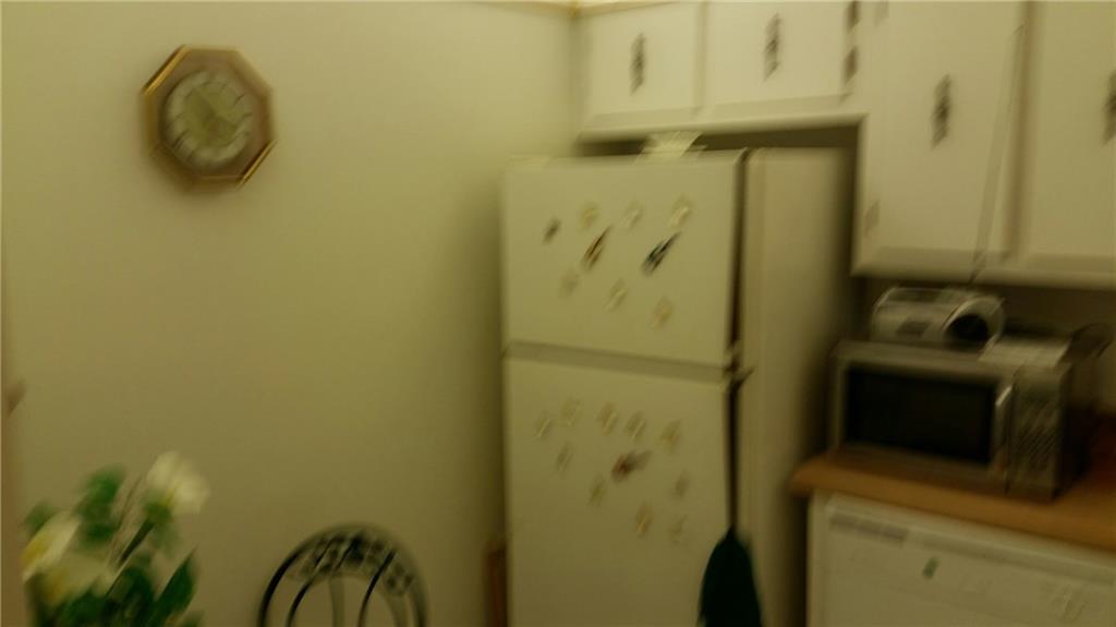 HERITAGE CIRCLE CONDO - Residential