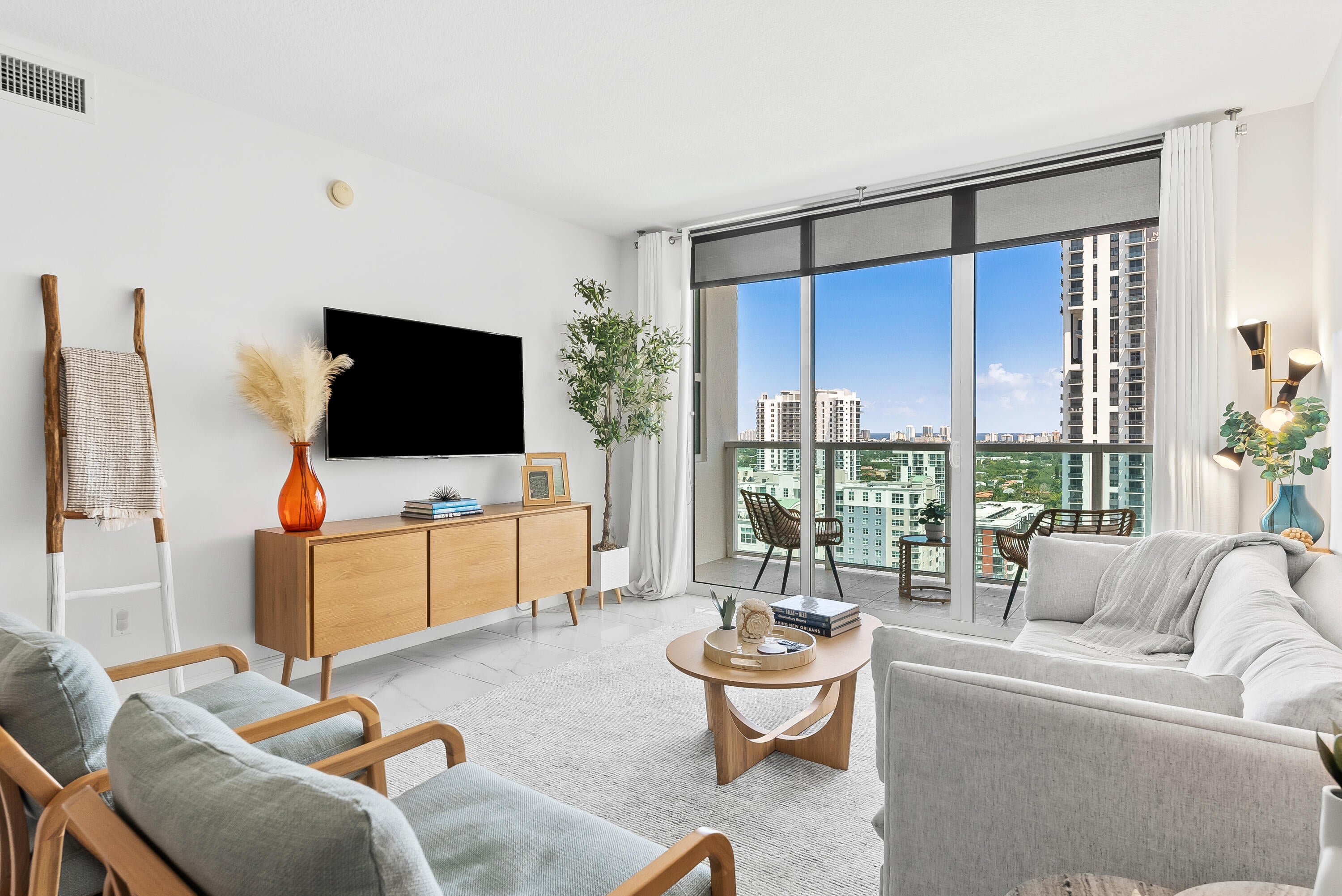 350 SE 2ND Street 2250