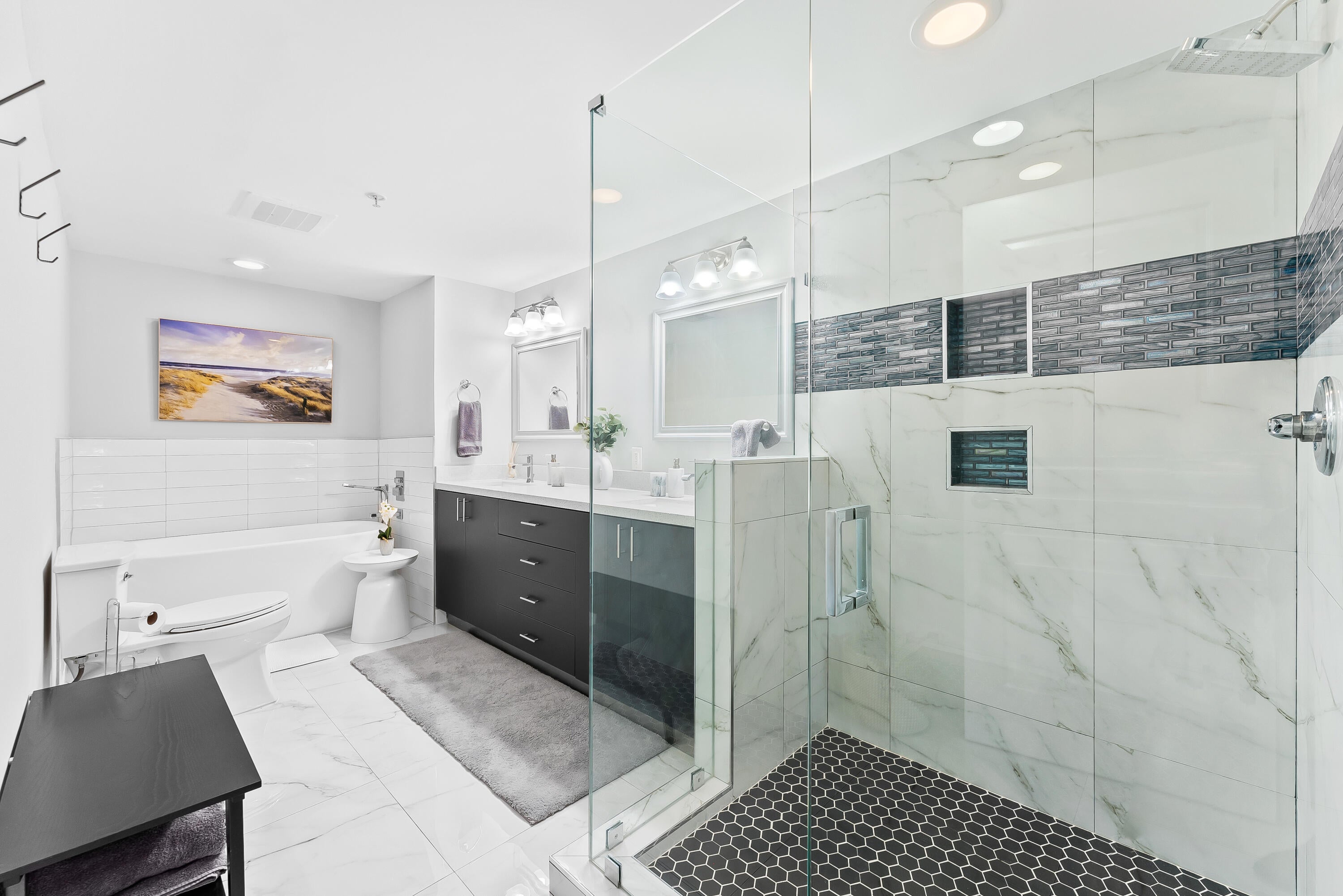 350 SE 2ND Street 2250