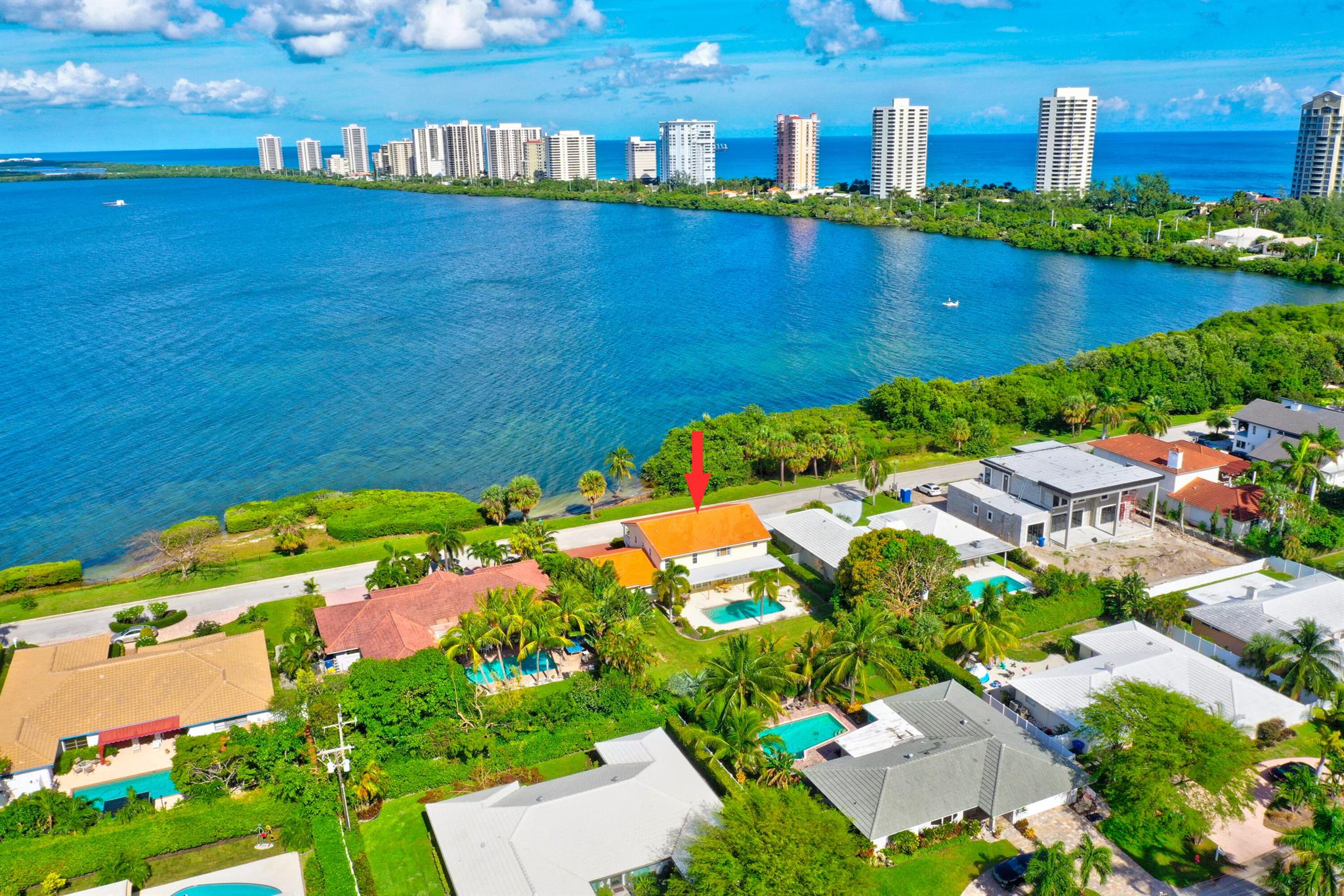 PINE POINT - Residential