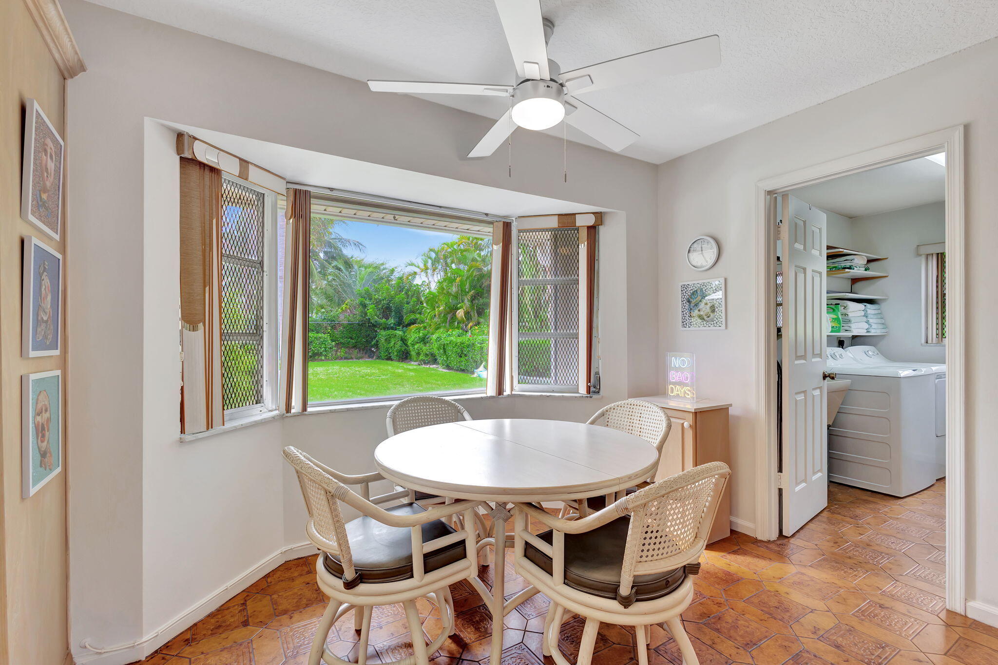 PINE POINT - Residential