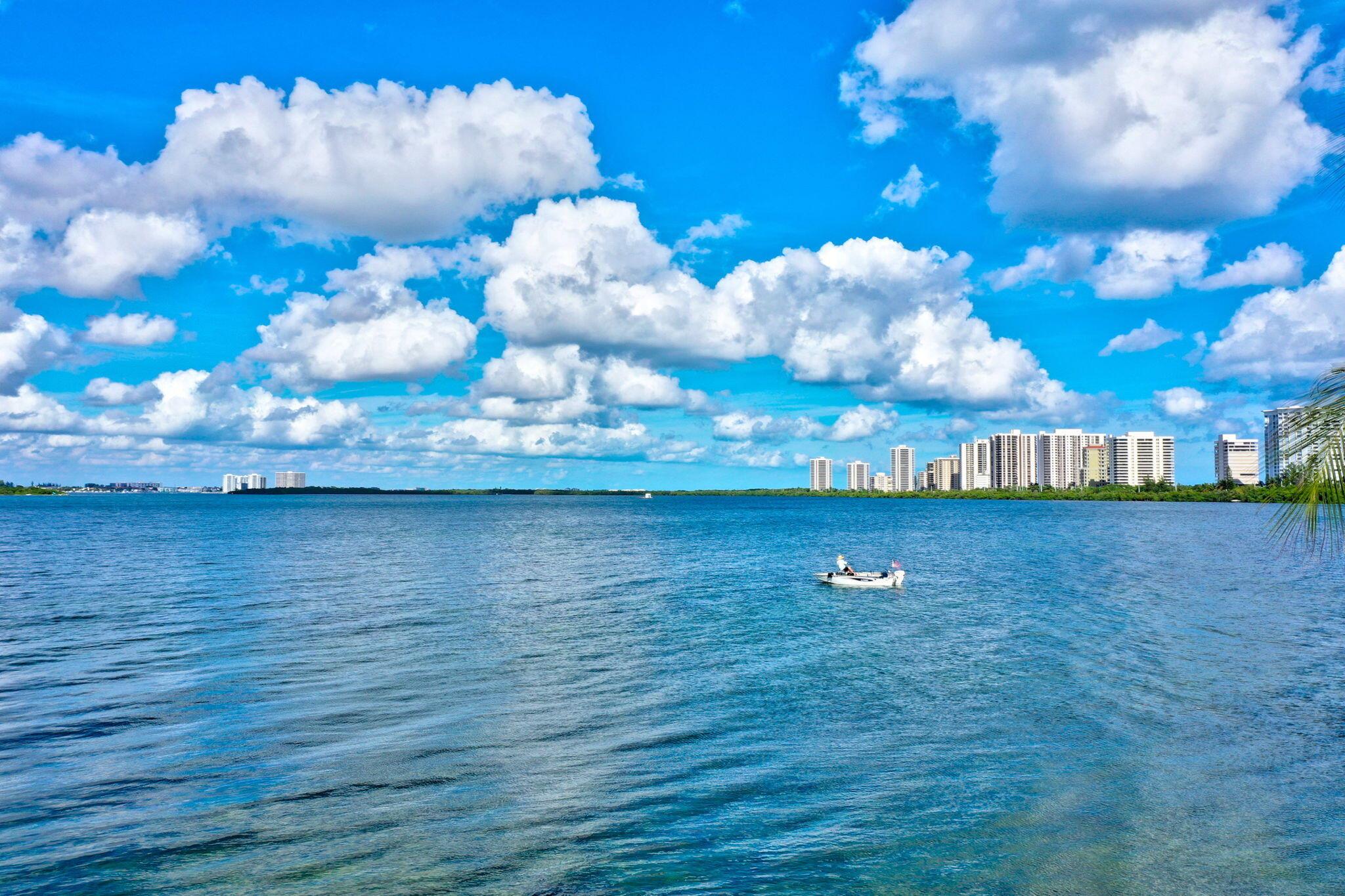 PINE POINT - Residential