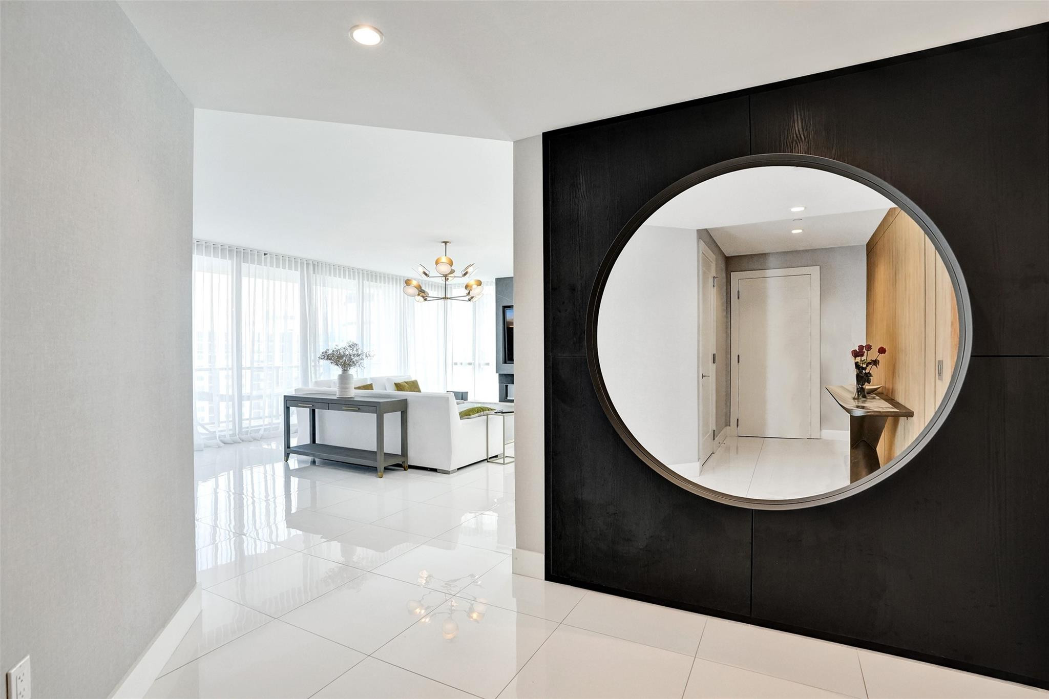 100 E Las Olas Boulevard 2701