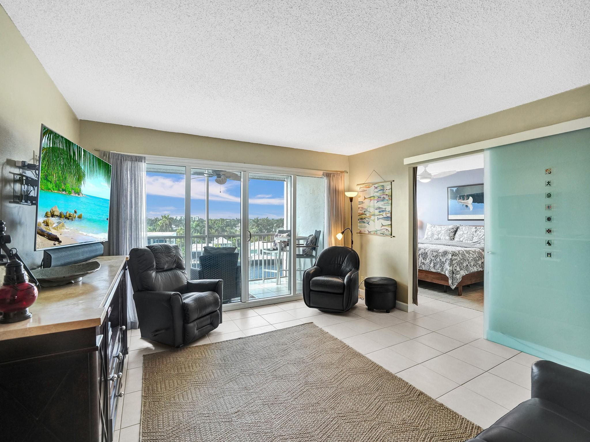 Seville House - Residential