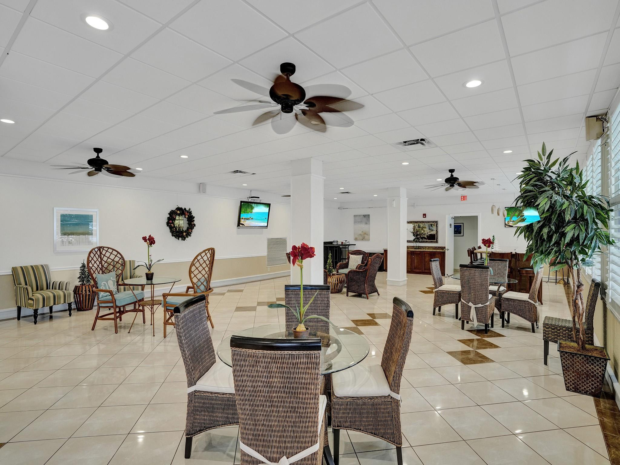 Seville House - Residential