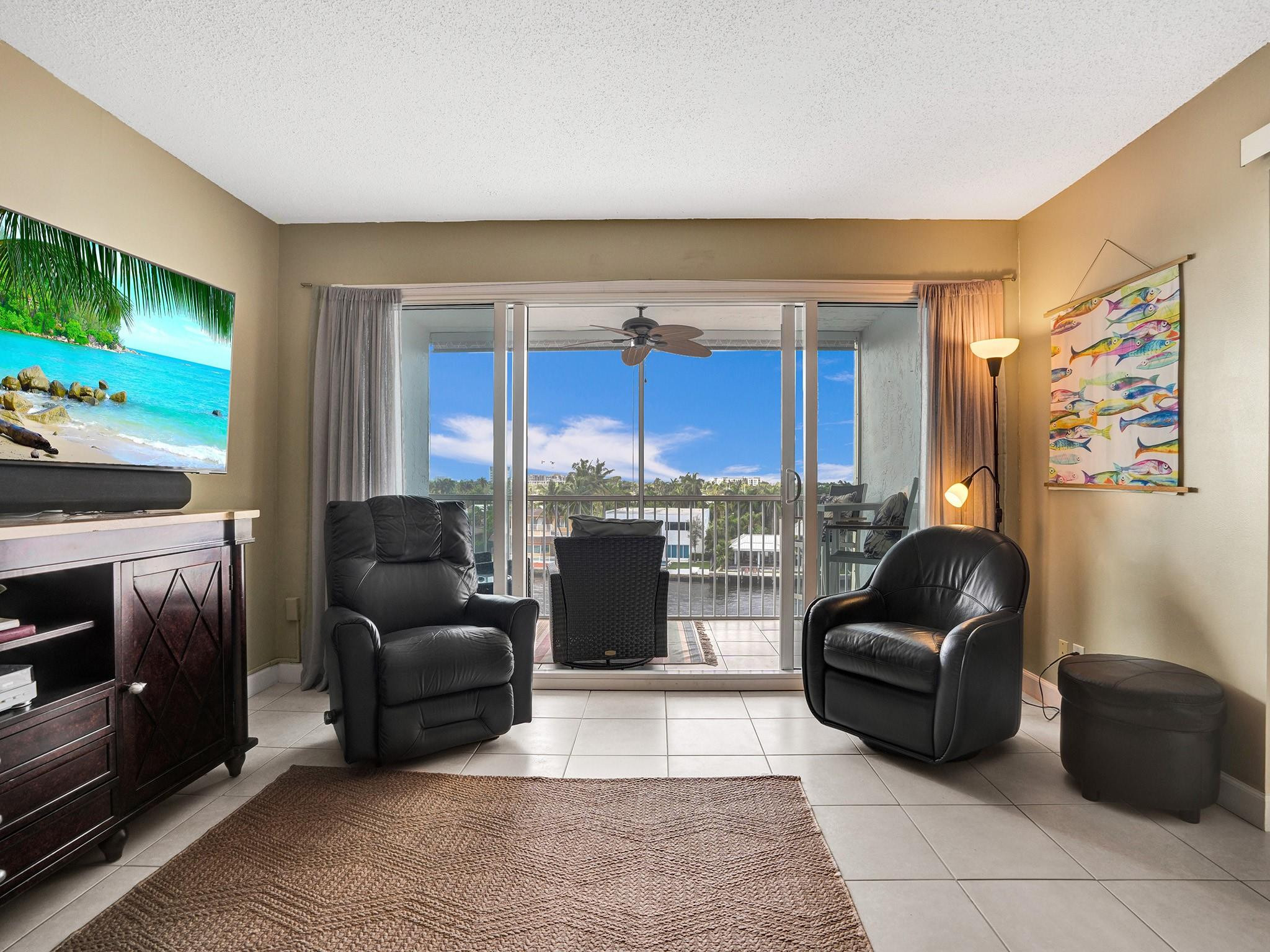 Seville House - Residential