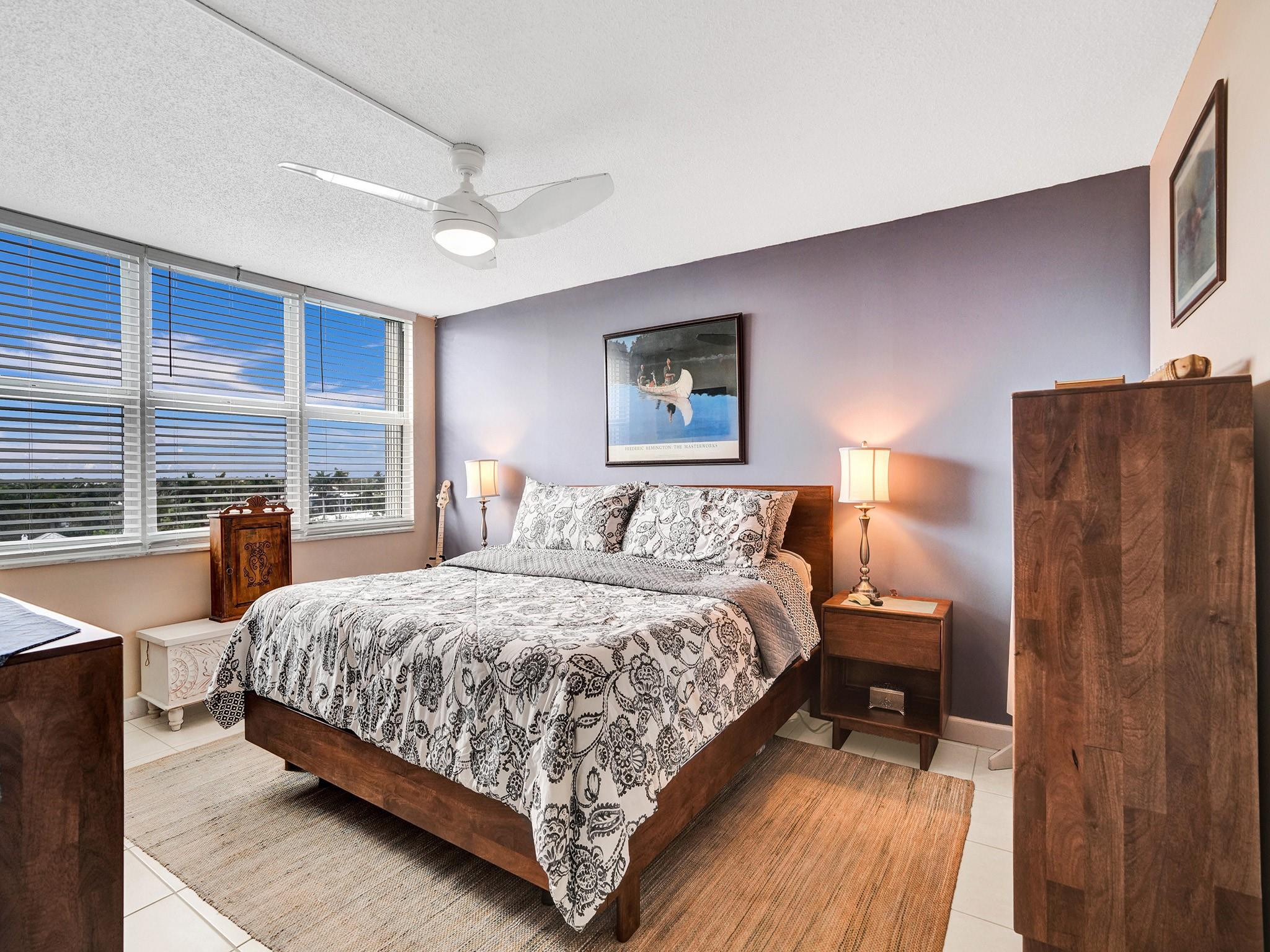 Seville House - Residential