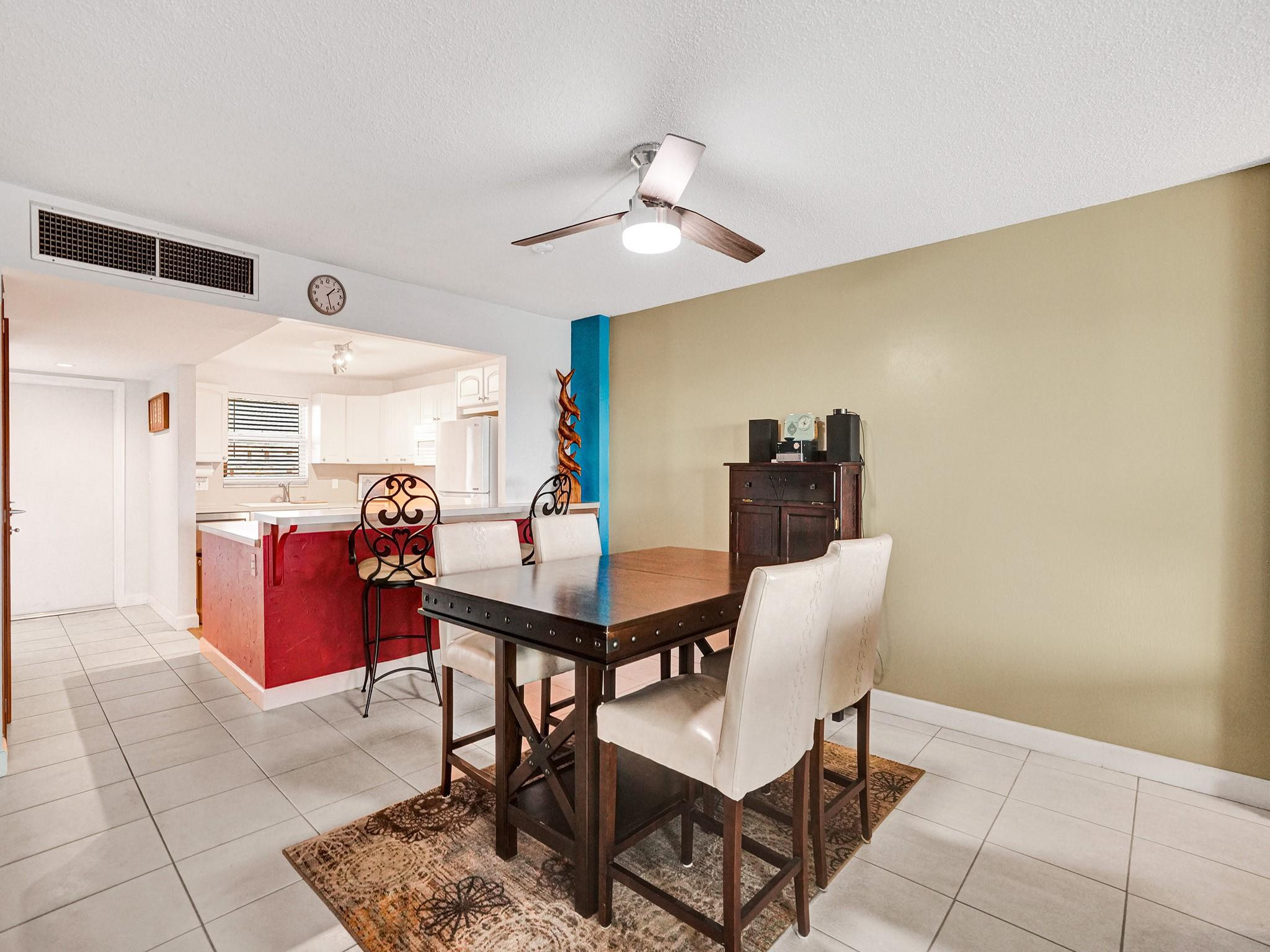 Seville House - Residential