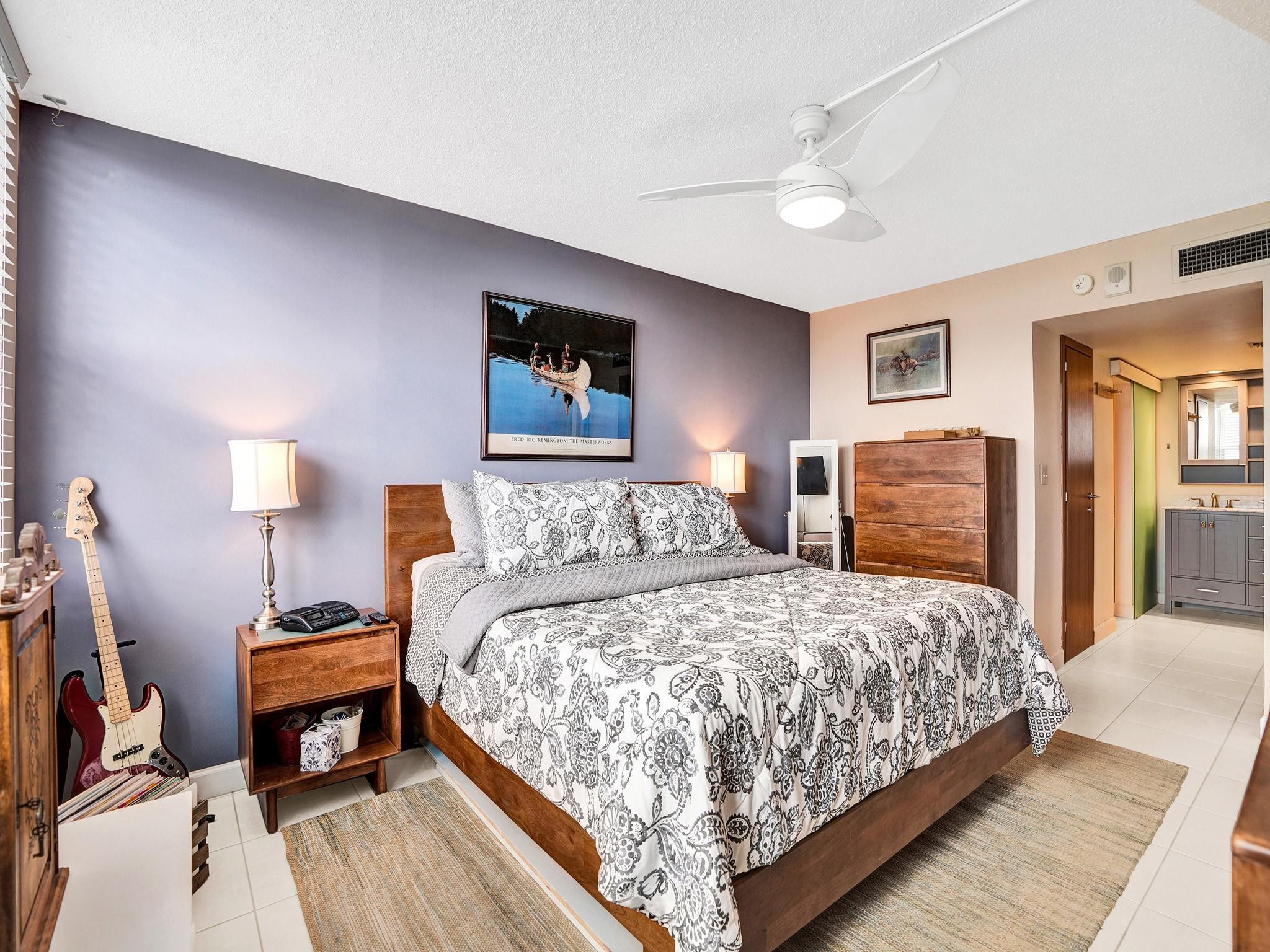 Seville House - Residential