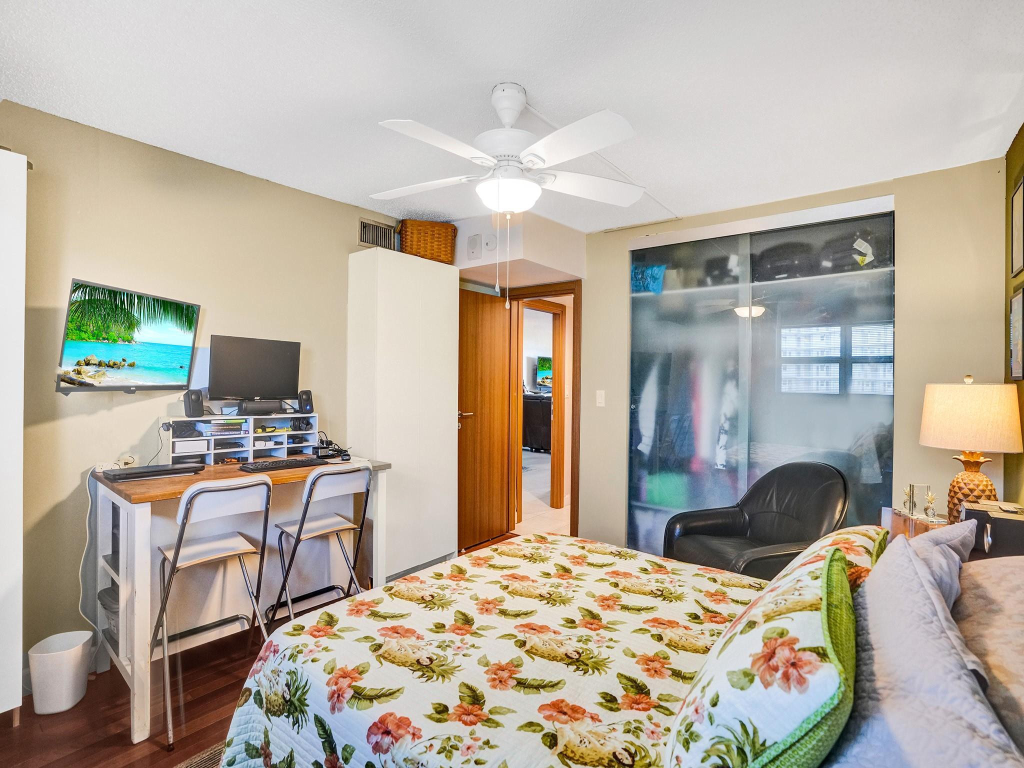 Seville House - Residential