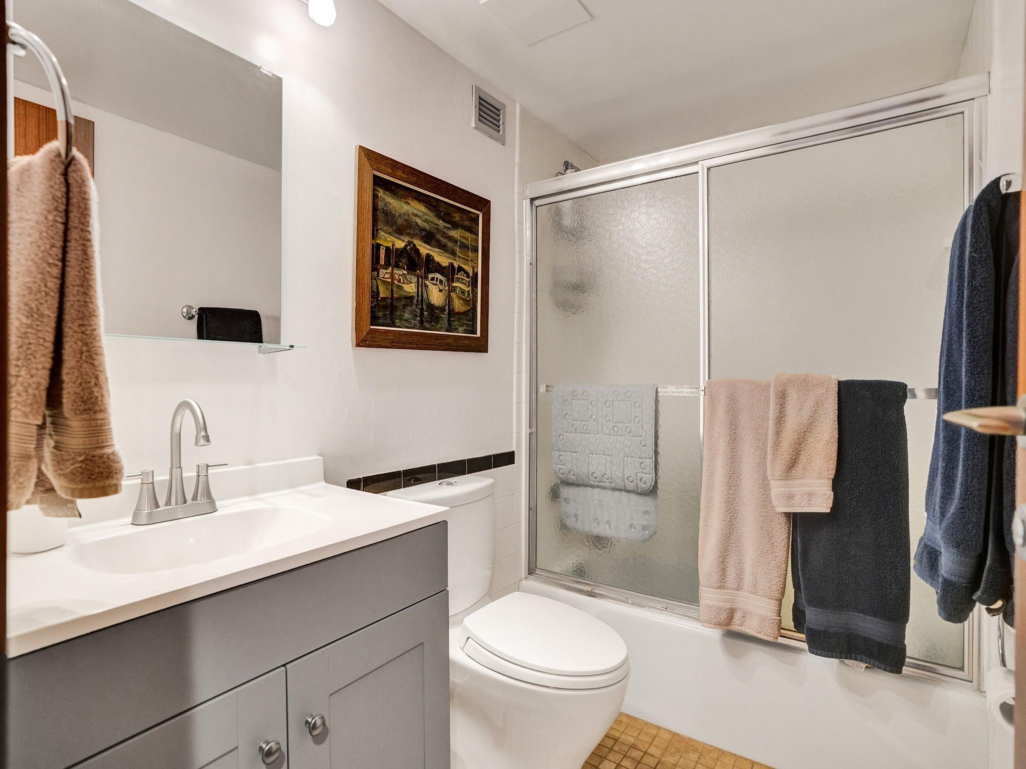 Seville House - Residential