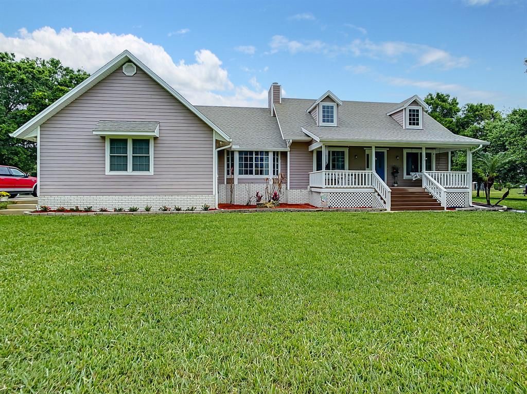 Photo of 10650 Heil Road, Fort Pierce, FL 34945 (MLS # R10709864)