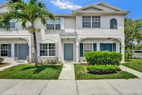 4903 SW 31st Ter, Fort Lauderdale, FL MLS: F10503115