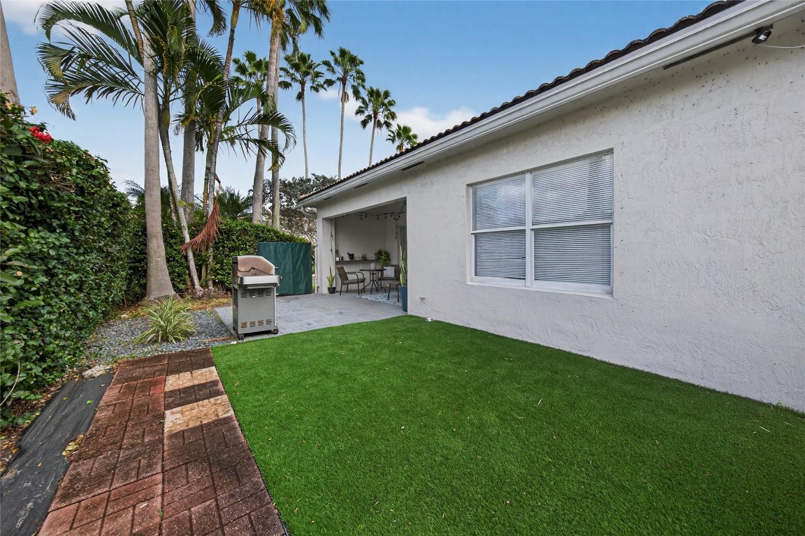 Regency Lakes At Coconut Creek - Residential