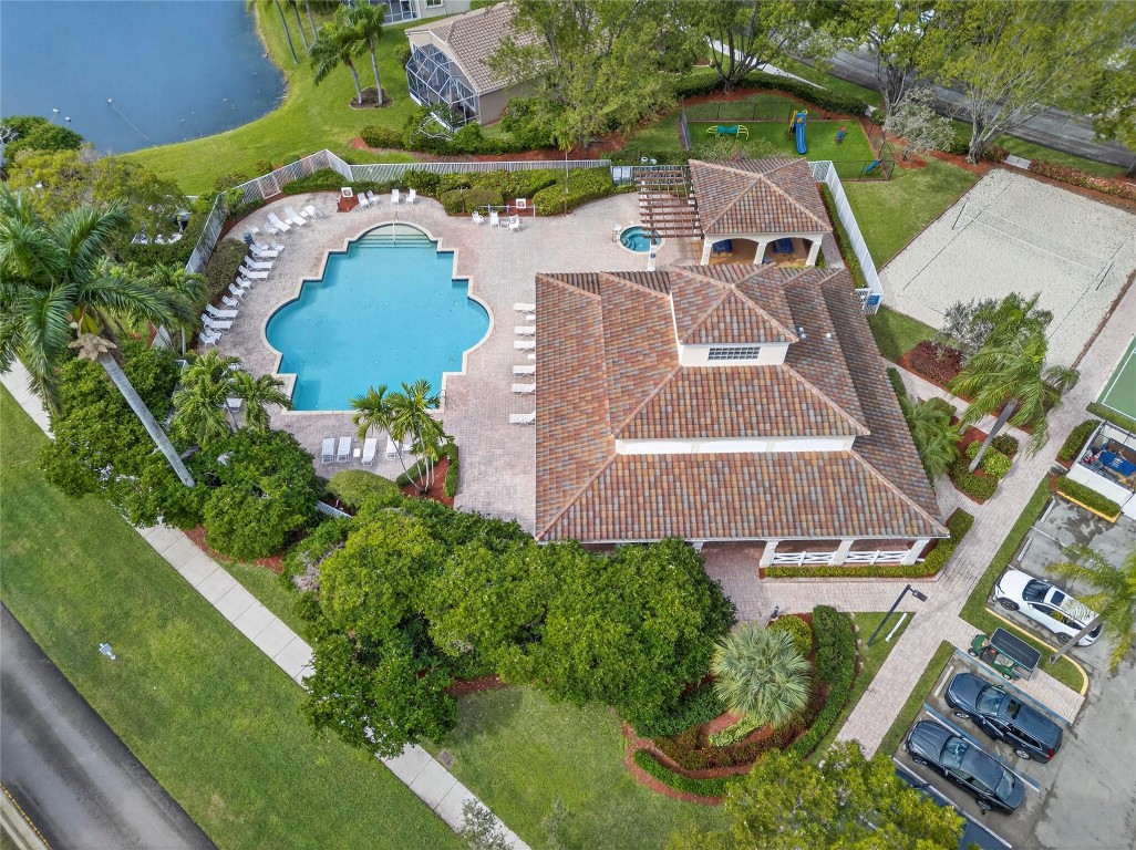 Regency Lakes At Coconut Creek - Residential