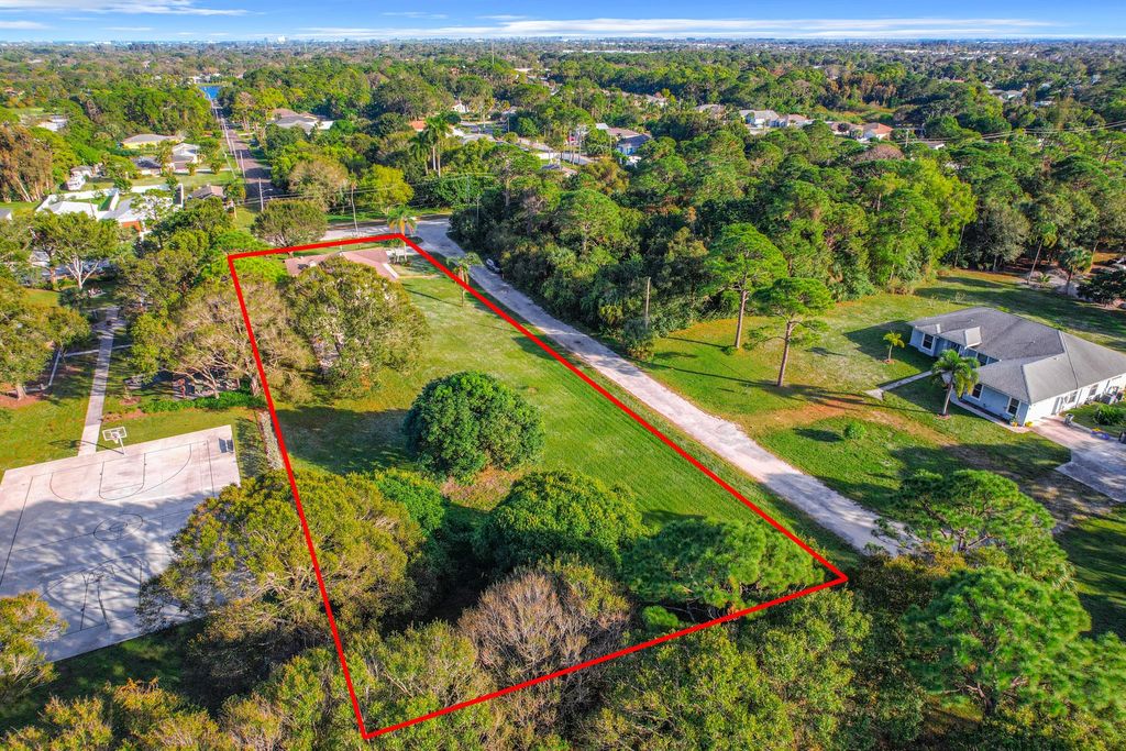 Photo of 7025 182nd Road N, Jupiter, FL 33458 (MLS # R11127911)