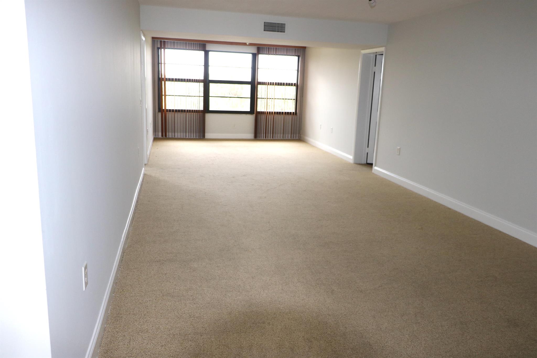 CONDS 1 THUR 20 OF WHITEH - Residential Lease