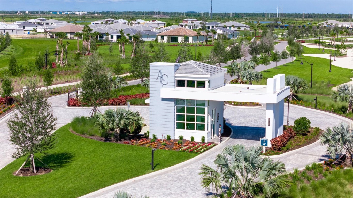 Astor Creek - Residential