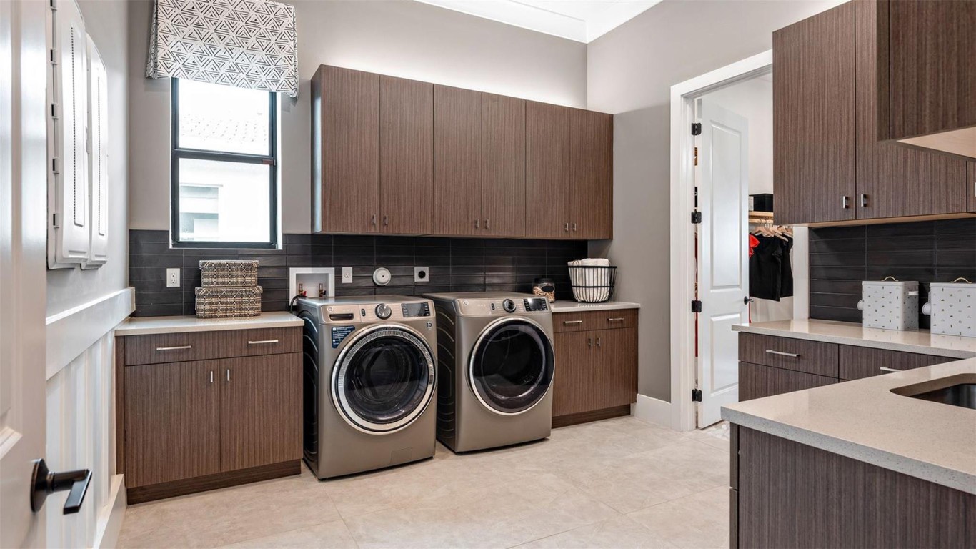 Astor Creek - Residential