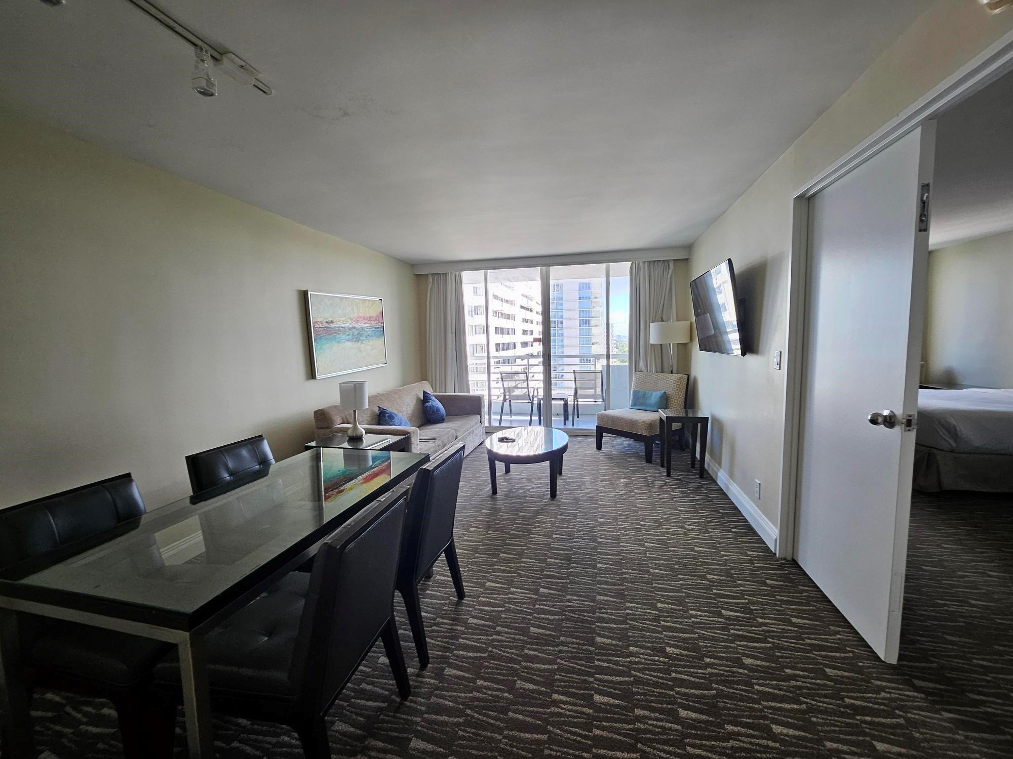 2670 E Sunrise Blvd 1105