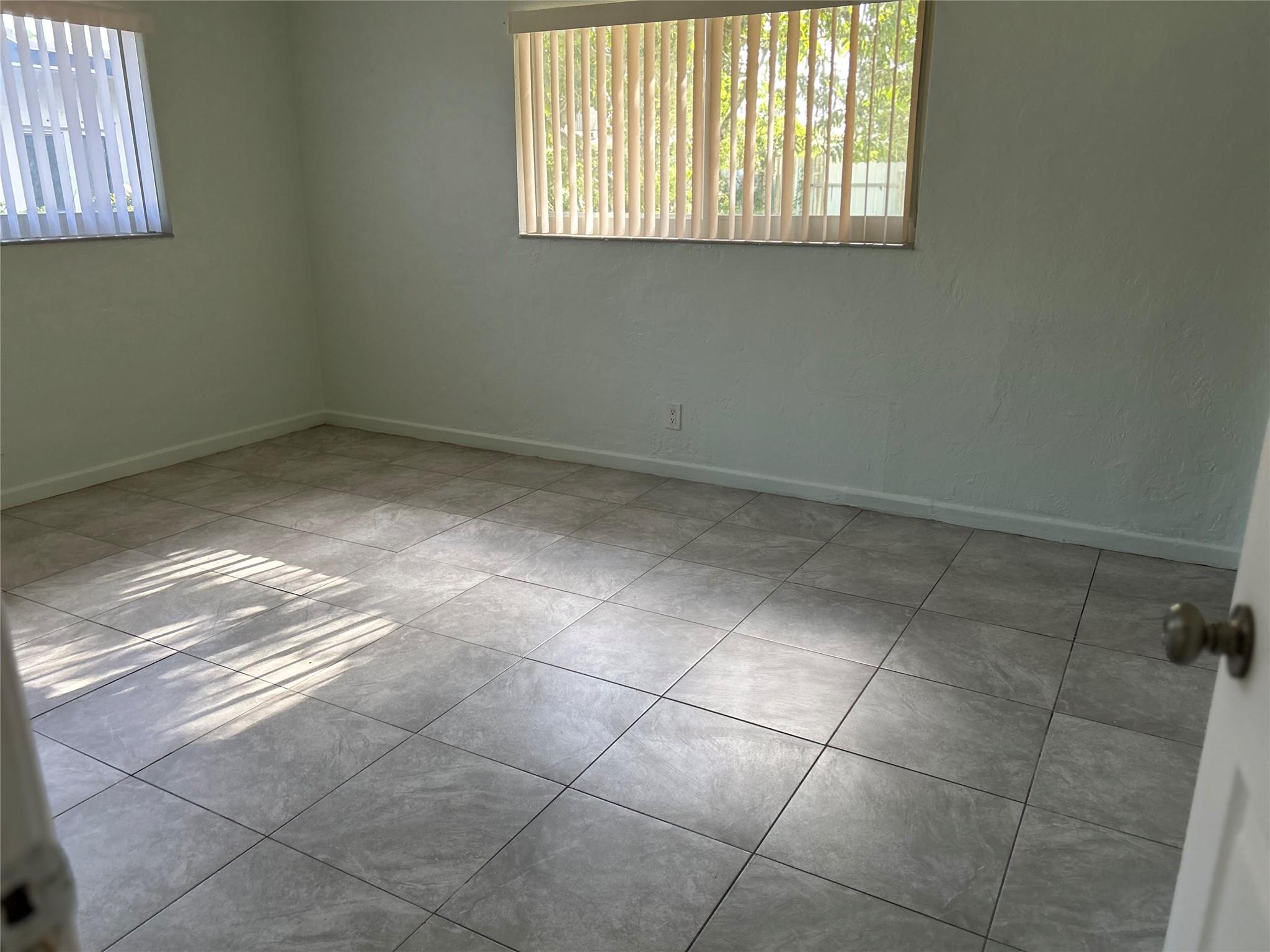 Melrose Park Sec 5 35-49 - Residential Lease