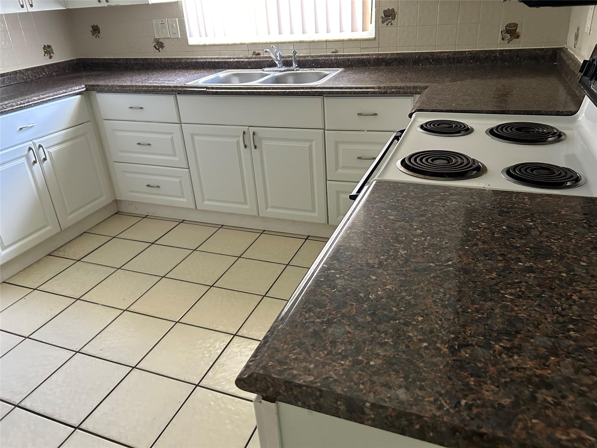 Melrose Park Sec 5 35-49 - Residential Lease