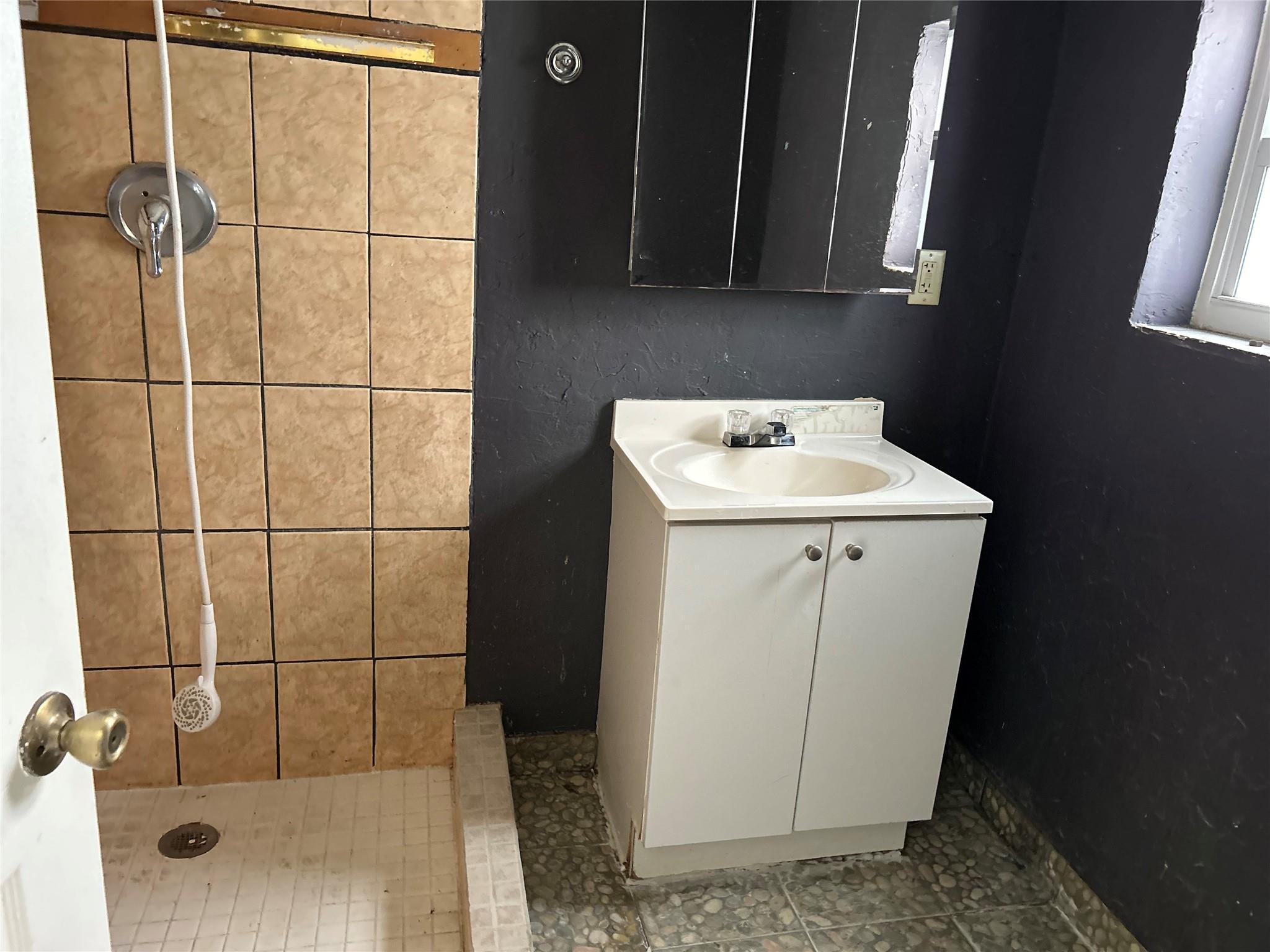 Melrose Park Sec 5 35-49 - Residential Lease