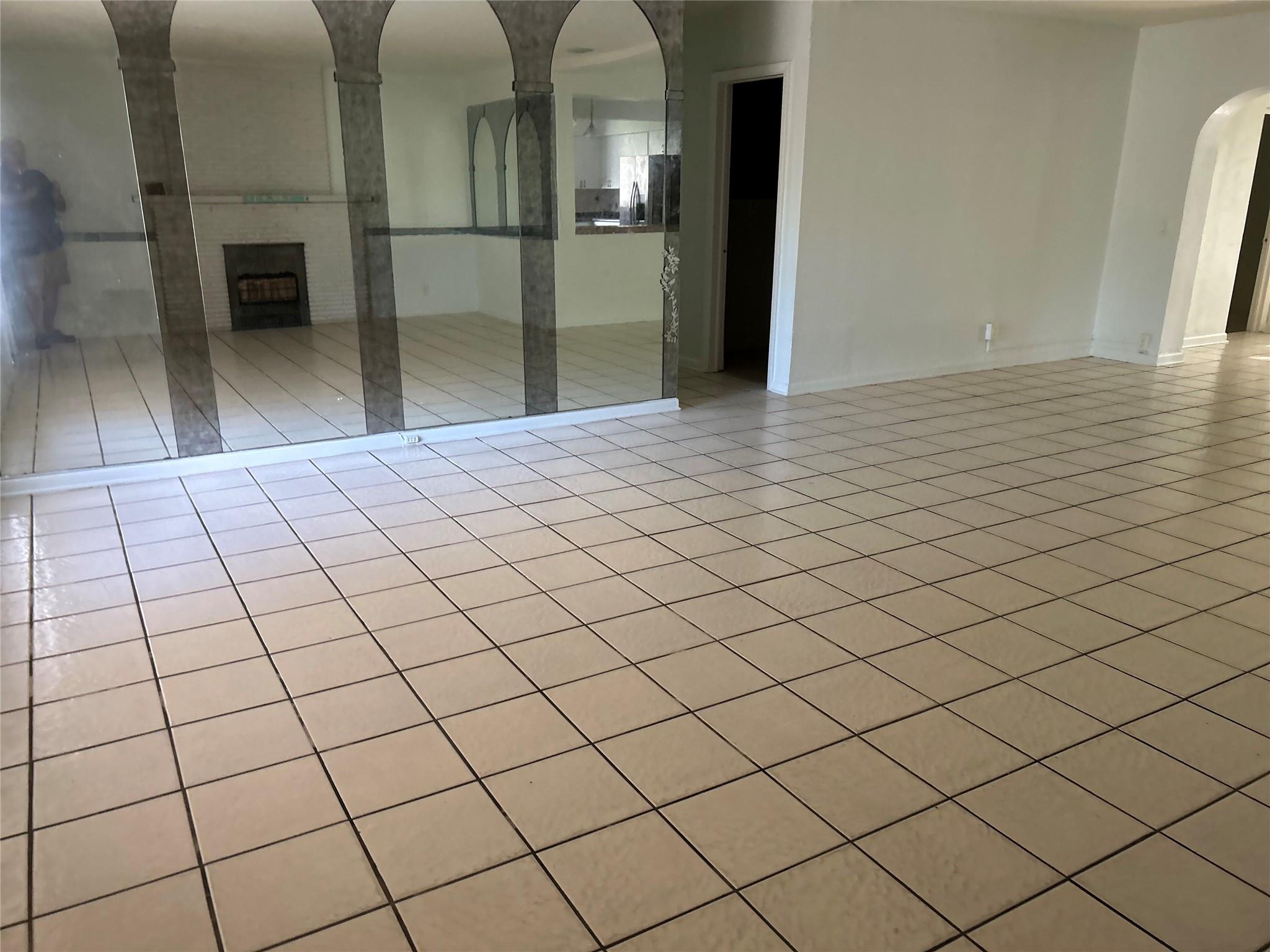 Melrose Park Sec 5 35-49 - Residential Lease