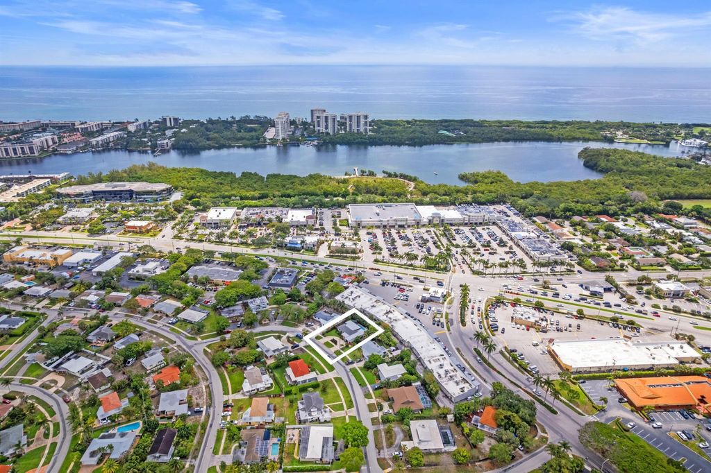 Photo of 450 NE 5th Circle, Boca Raton, FL 33431 (MLS # R11091949)