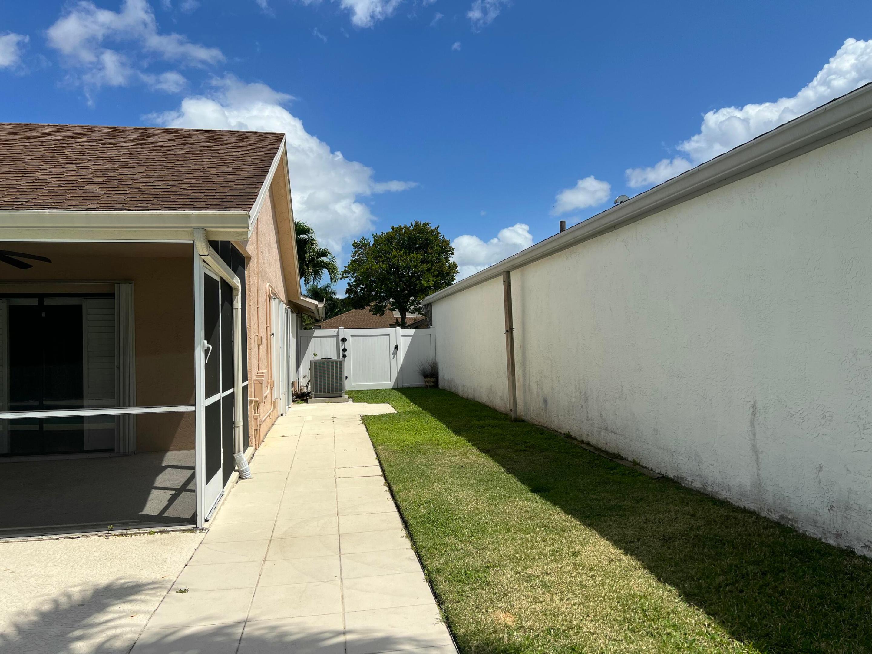 Country Landing 3 - Residential