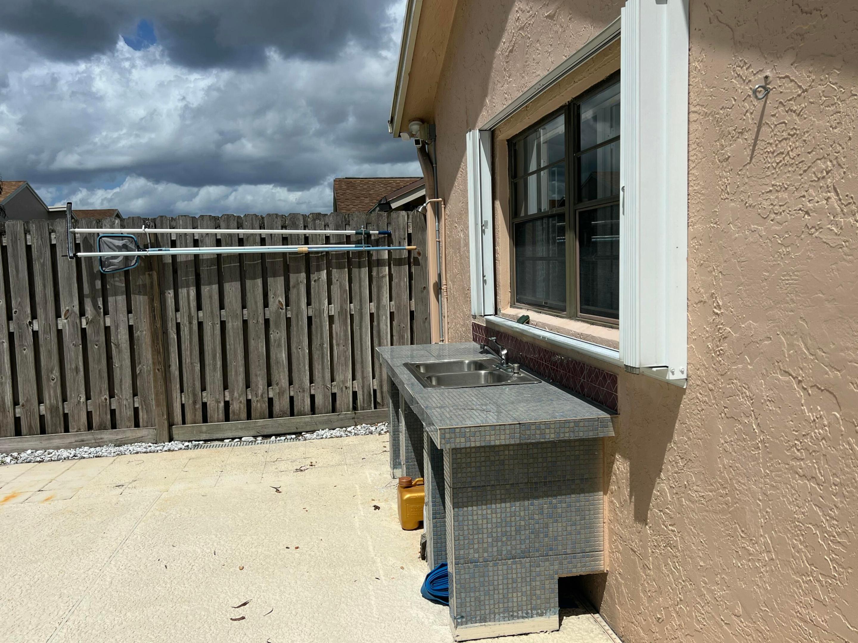 Country Landing 3 - Residential