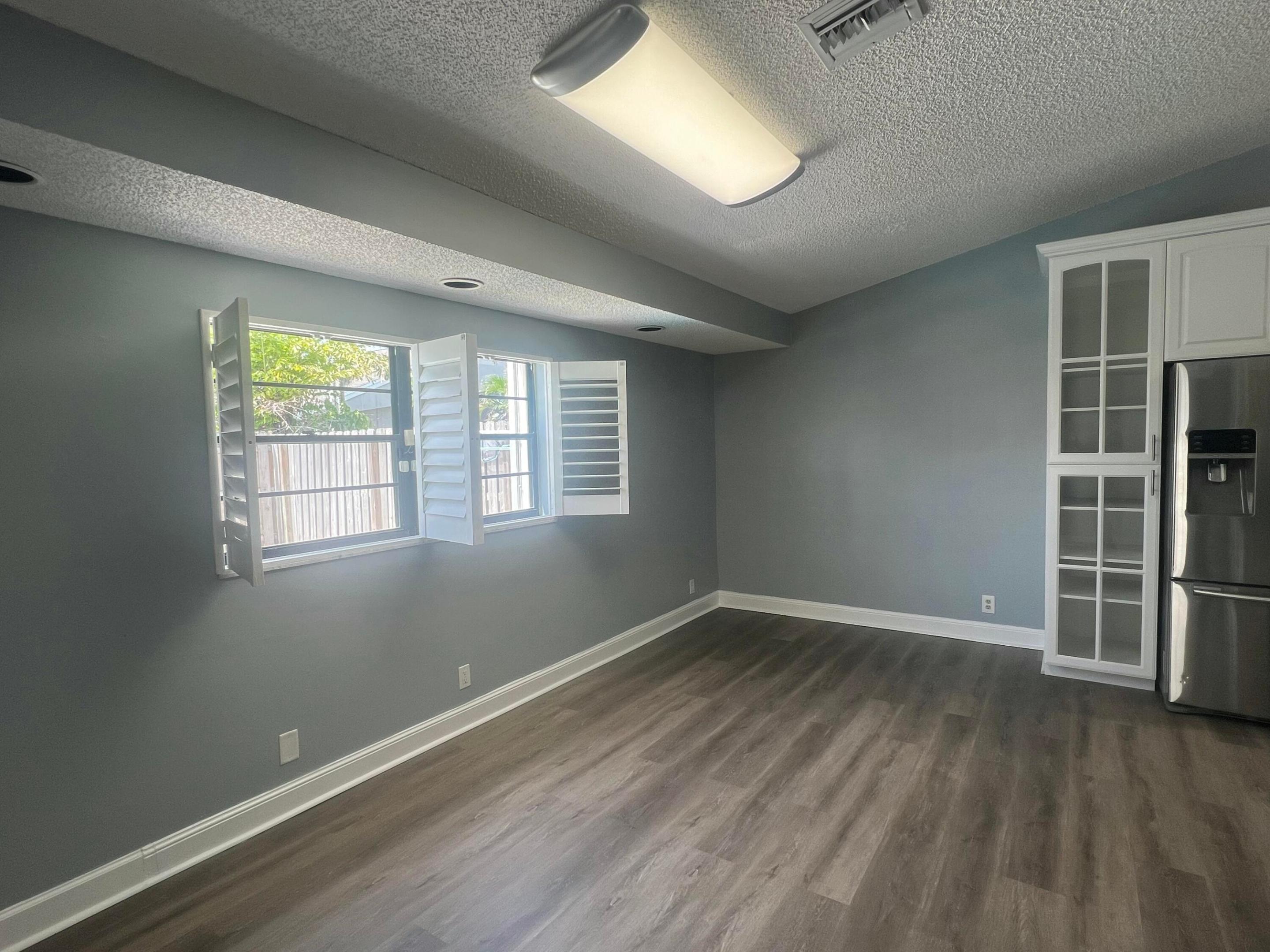 Country Landing 3 - Residential